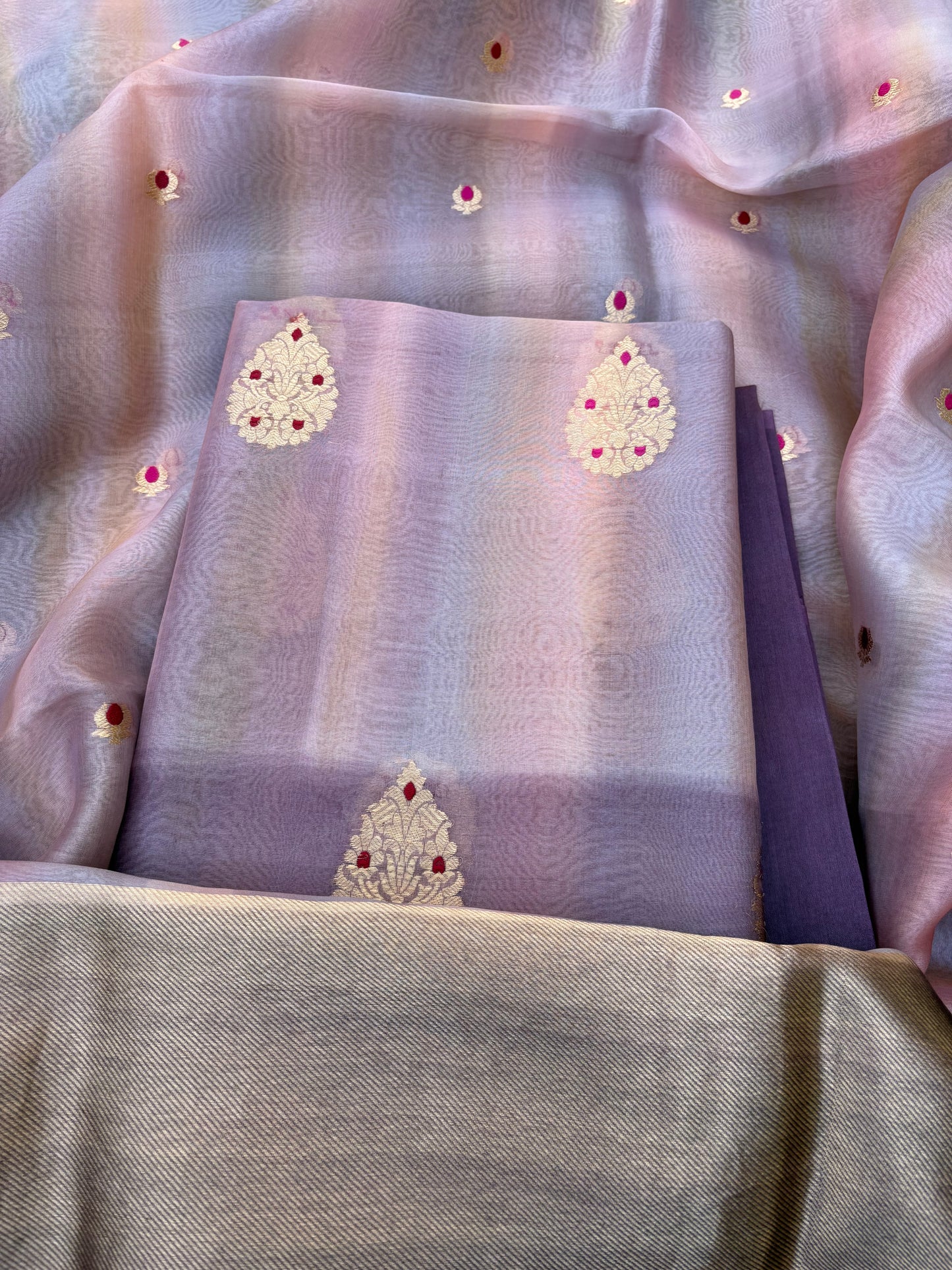 Grey lavender kora kadhwa meenadar silk suit set