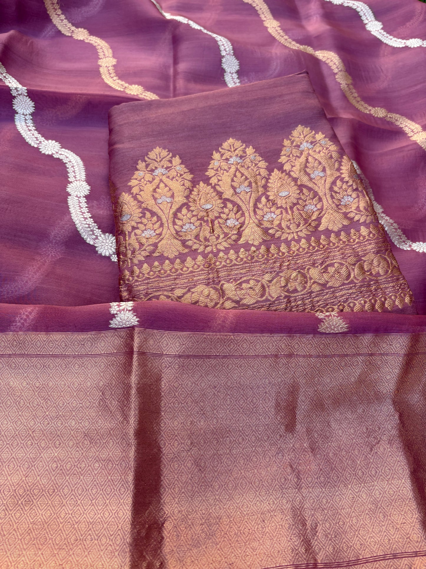 Onion pink Chiniya kora kadhwa 3 piece suit set