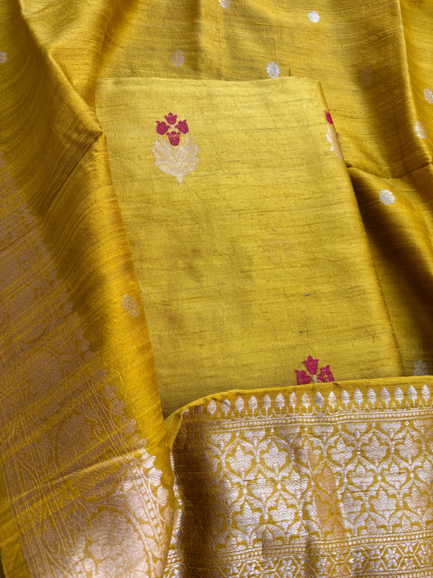 Yellow raw silk kadhwa suit set