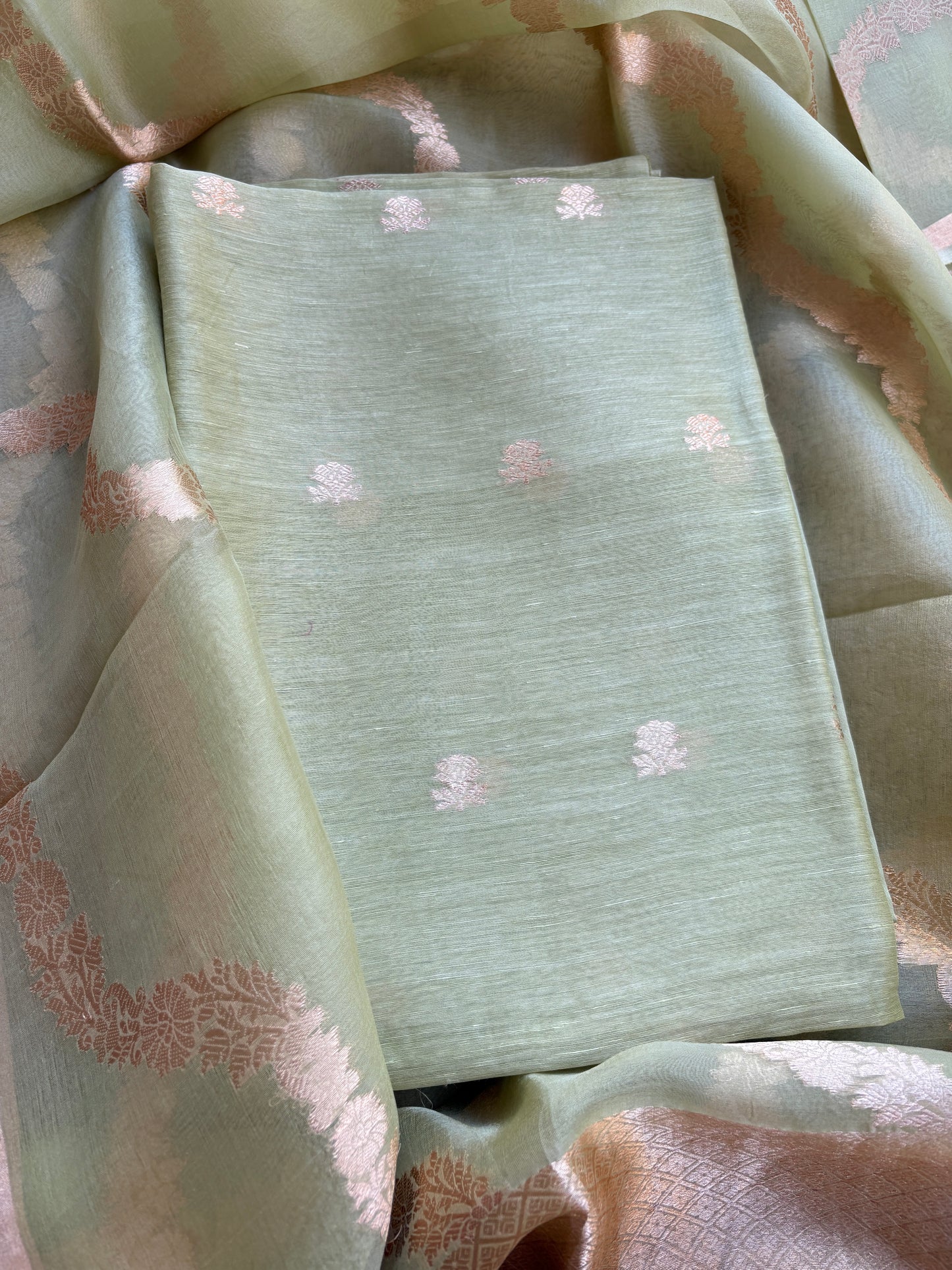 Green linen kadhwa suit set