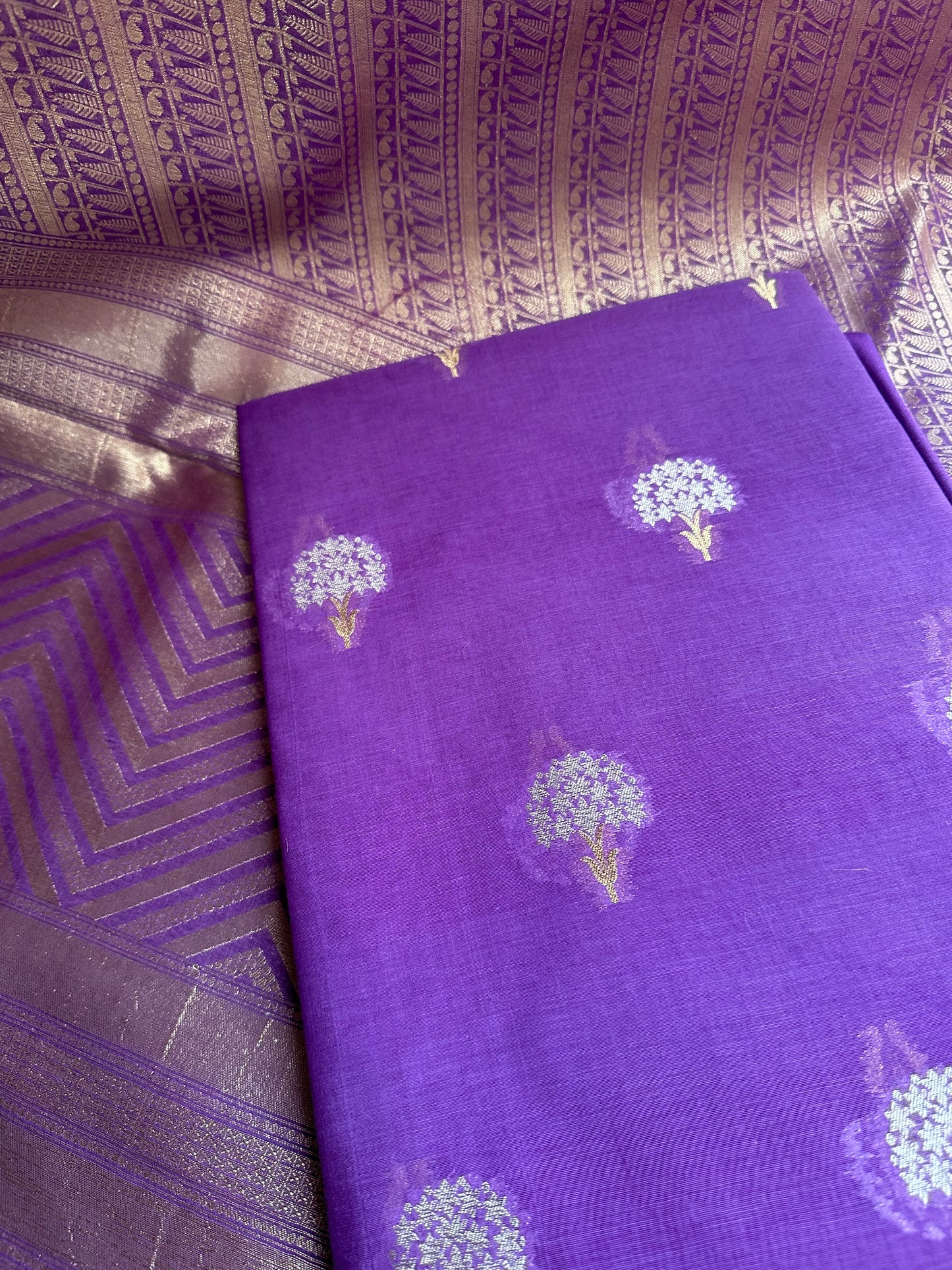 Lavender meendar chanderi kurta, tissue dupatta, plain bottom