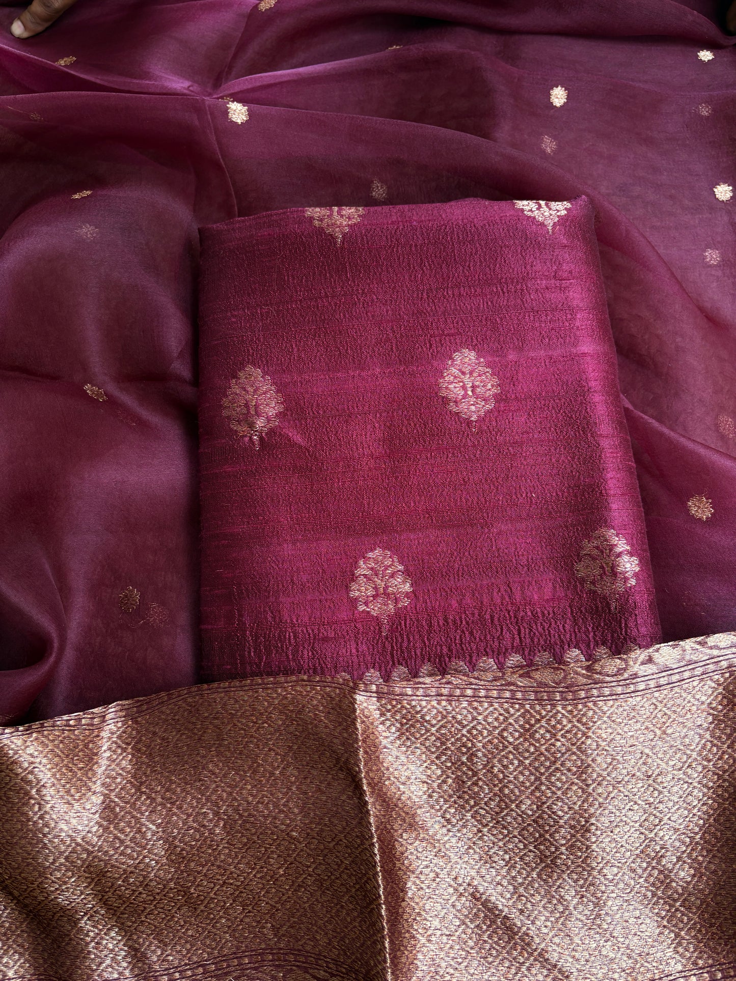 Wine Raw silk suit set