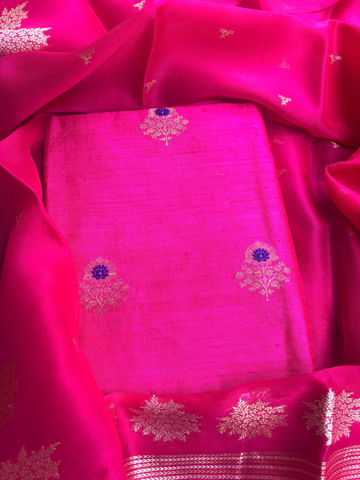 Pink kadhwa meenadar raw silk Kurta, bottom , kora kadhwa dupatta