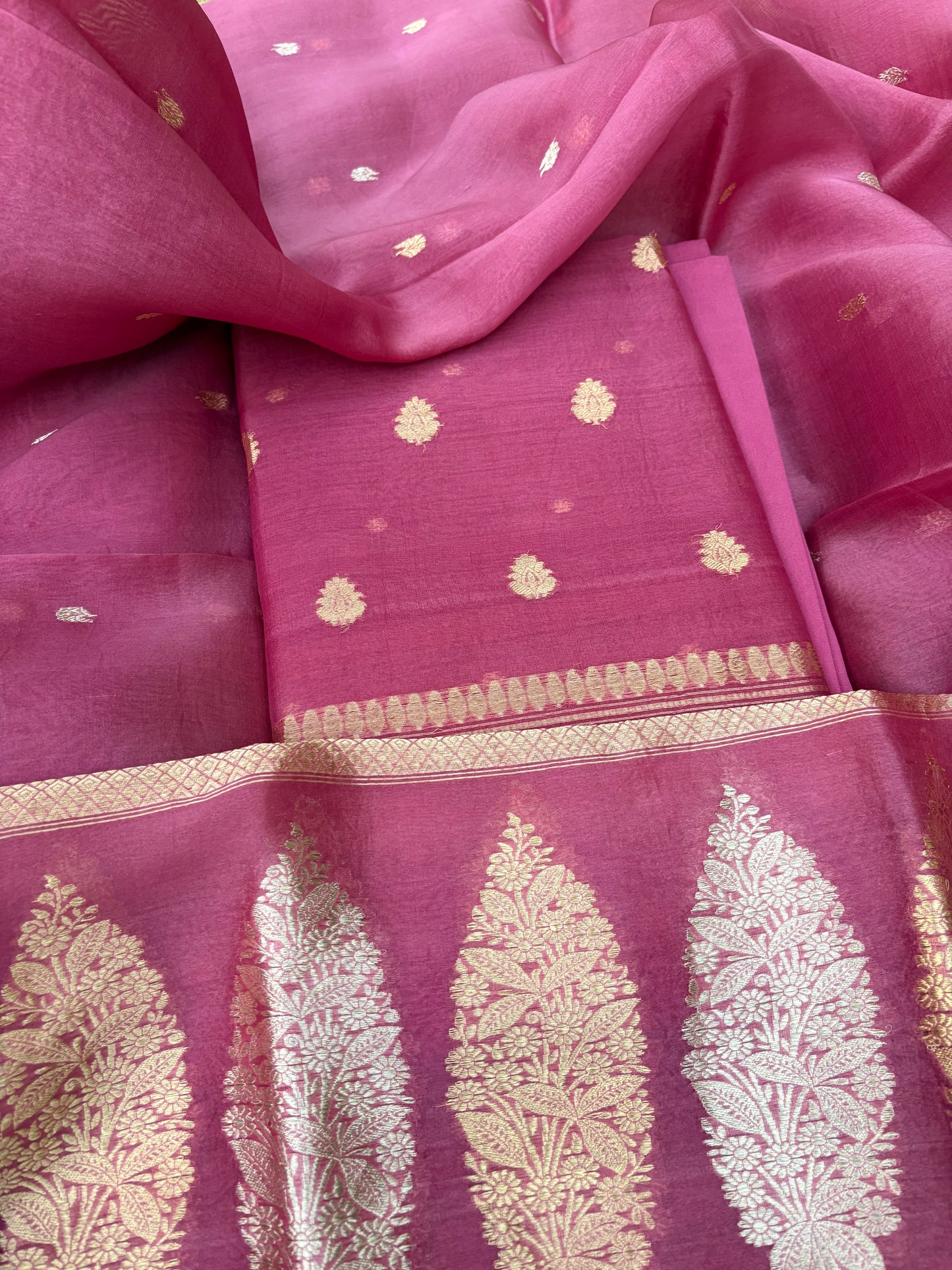 Onion pink kora kadhwa 3 piece suit set