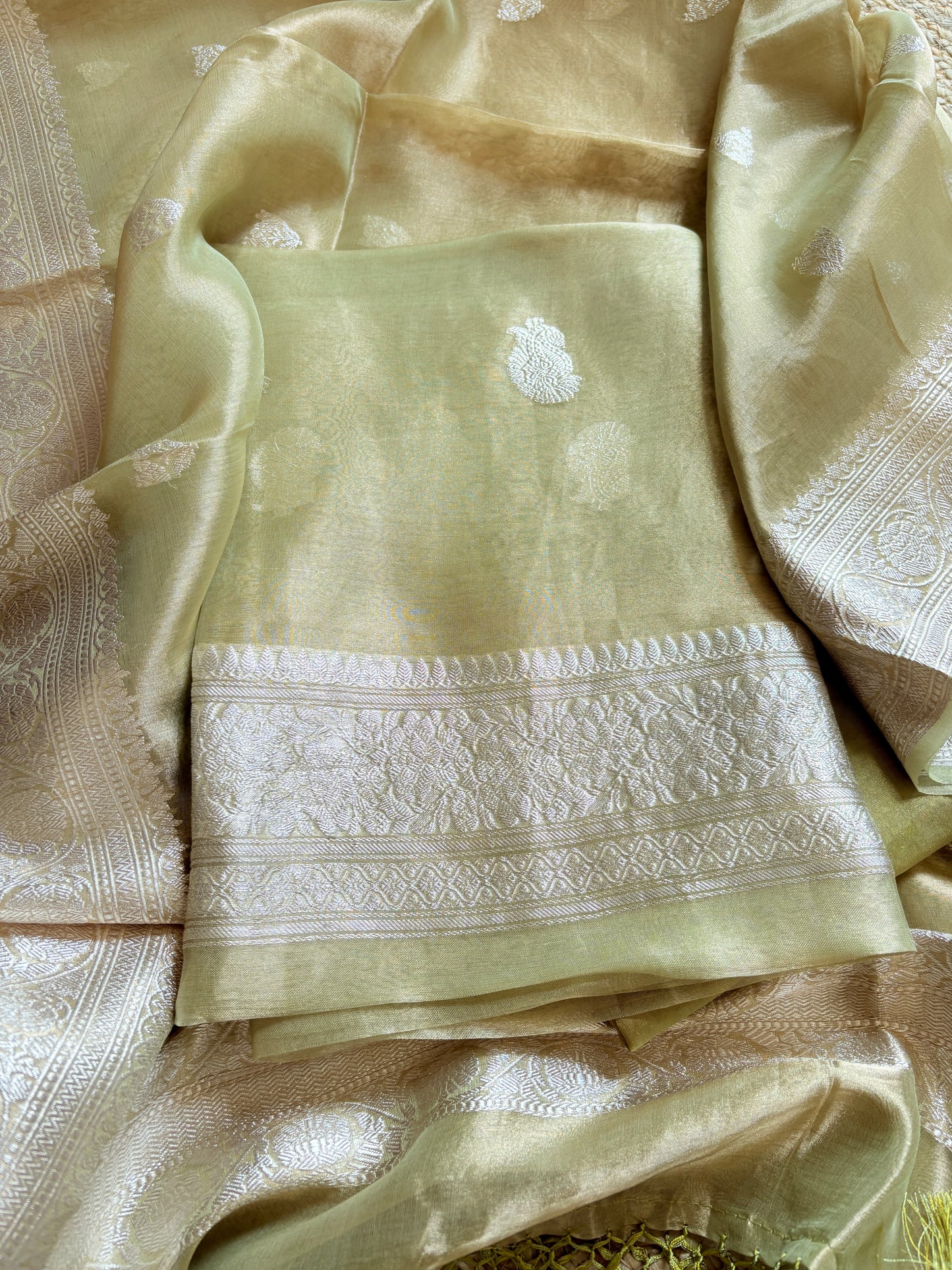 Green tissue kadhwa suit set