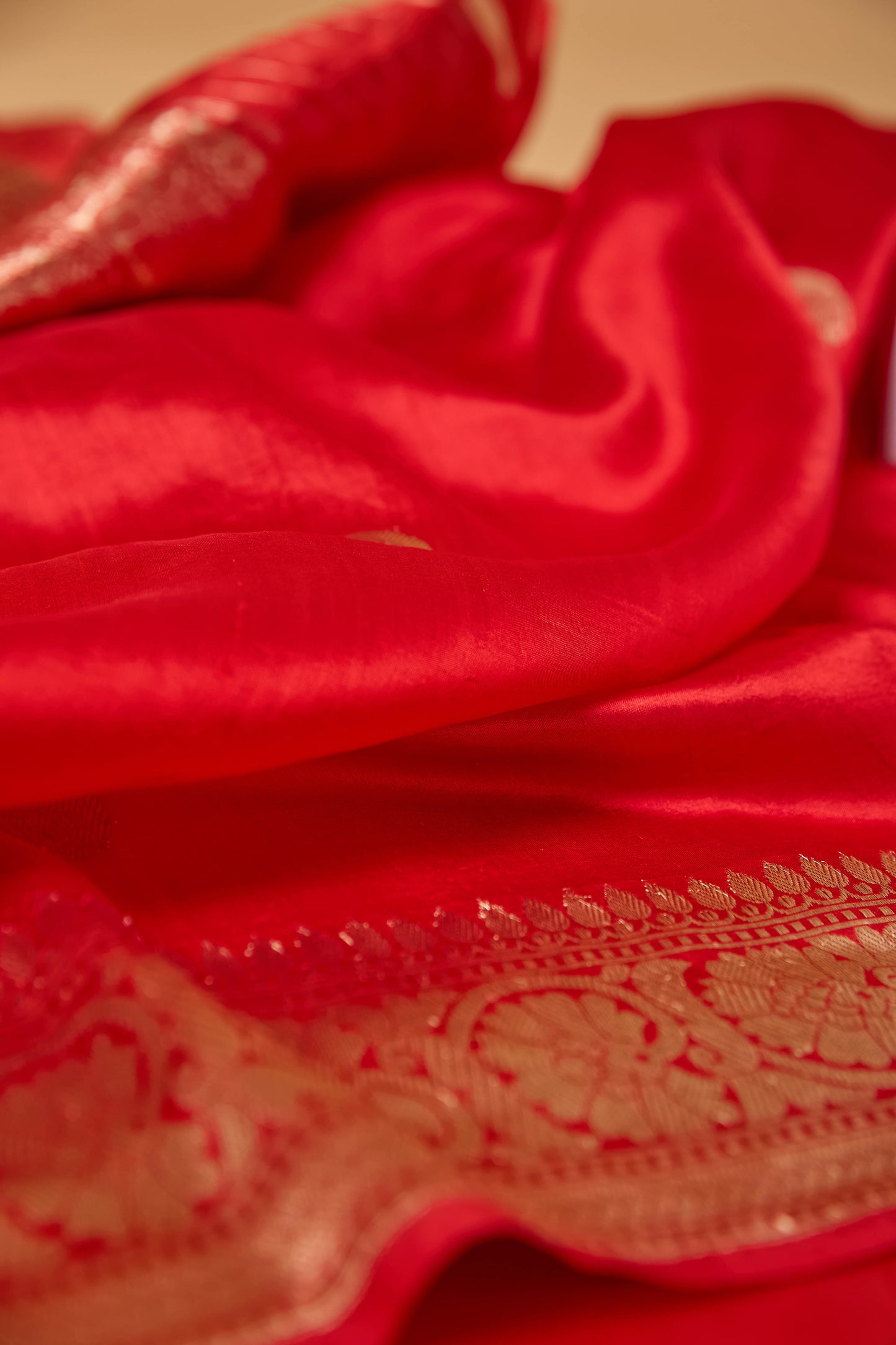 Red Mango silk Chand Tara Saree