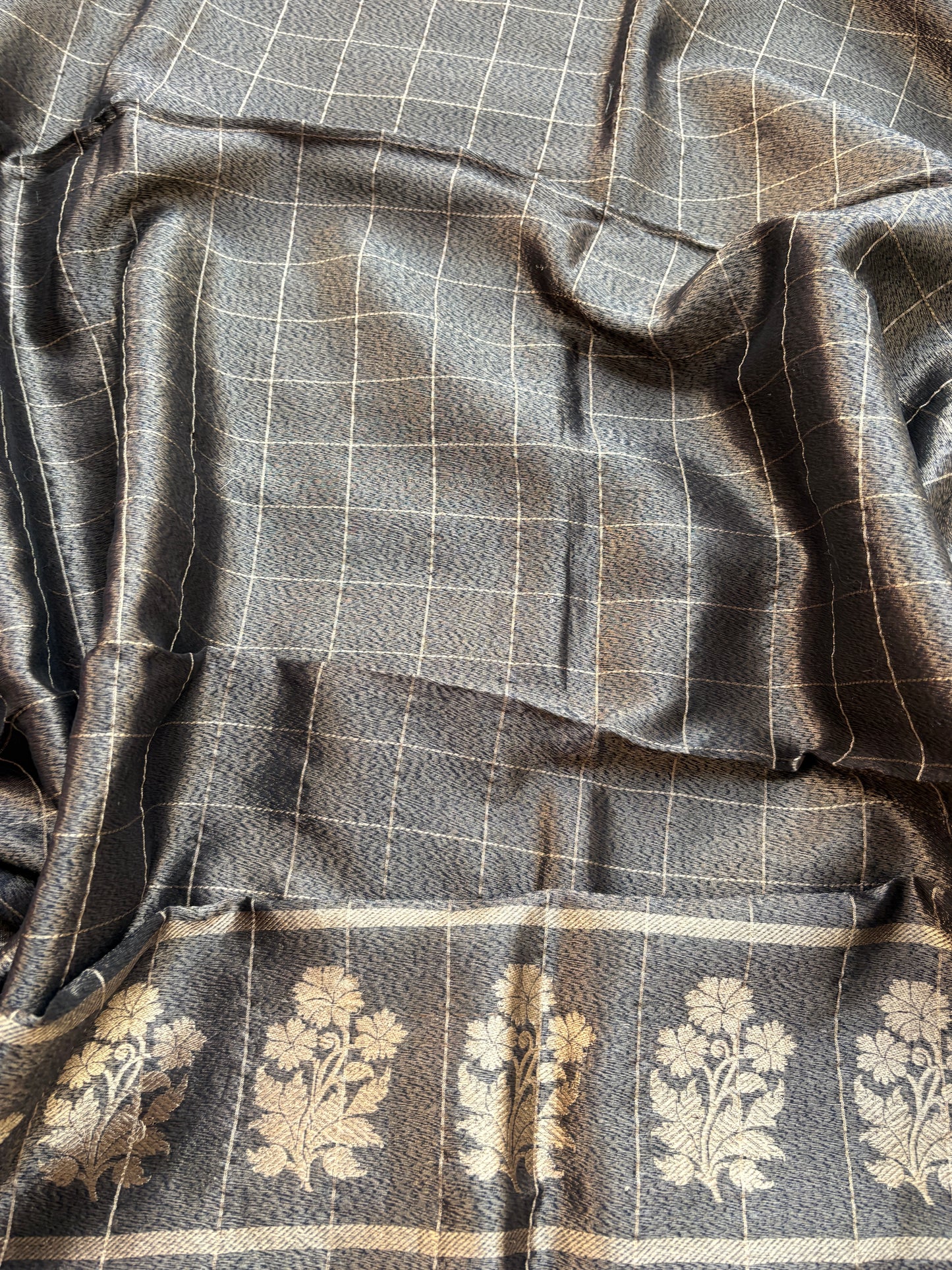 Red Chiniya silk kurta, bottom , black tissue dupatta