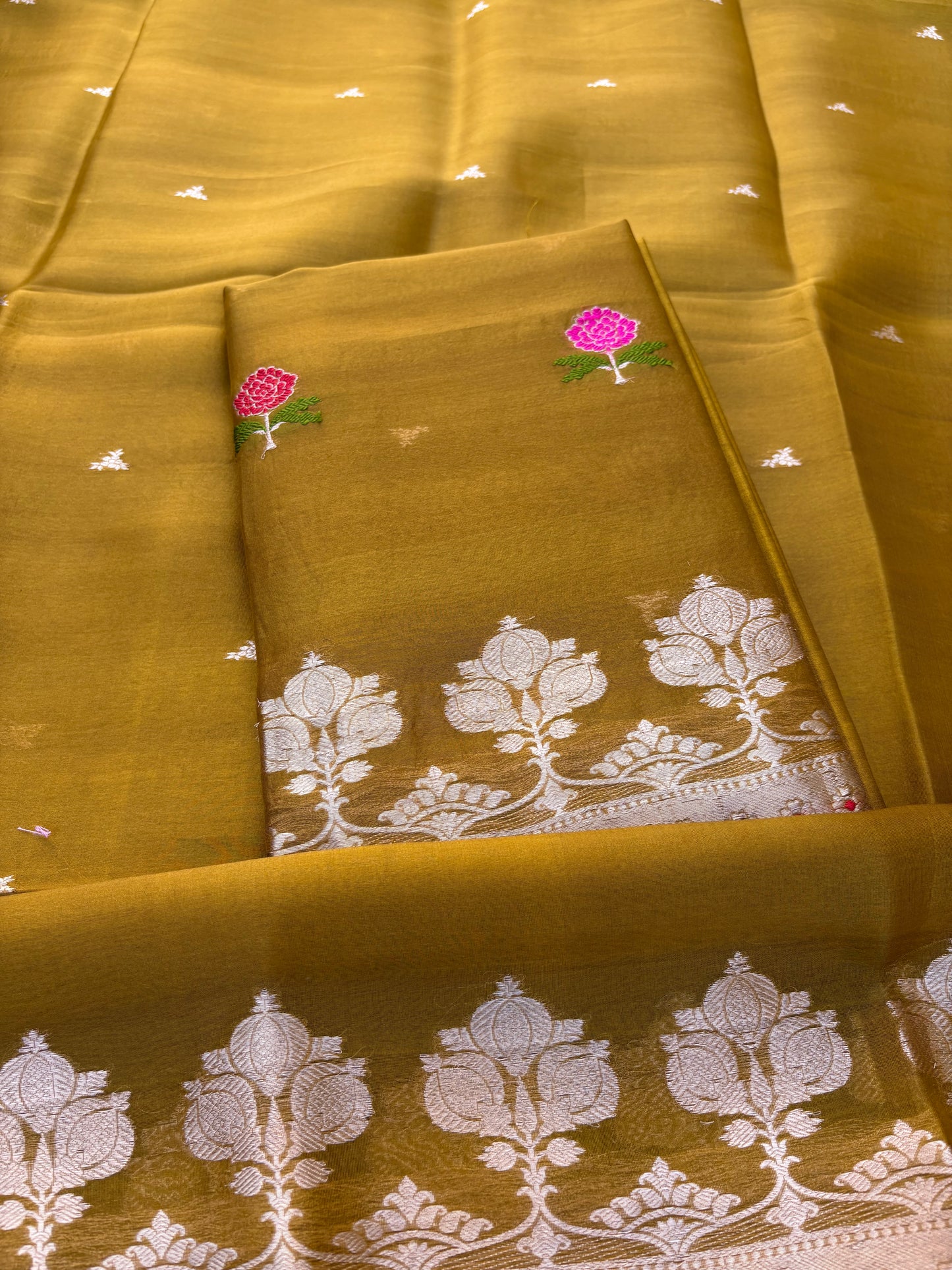 Green kora kadhwa meenadar suit set