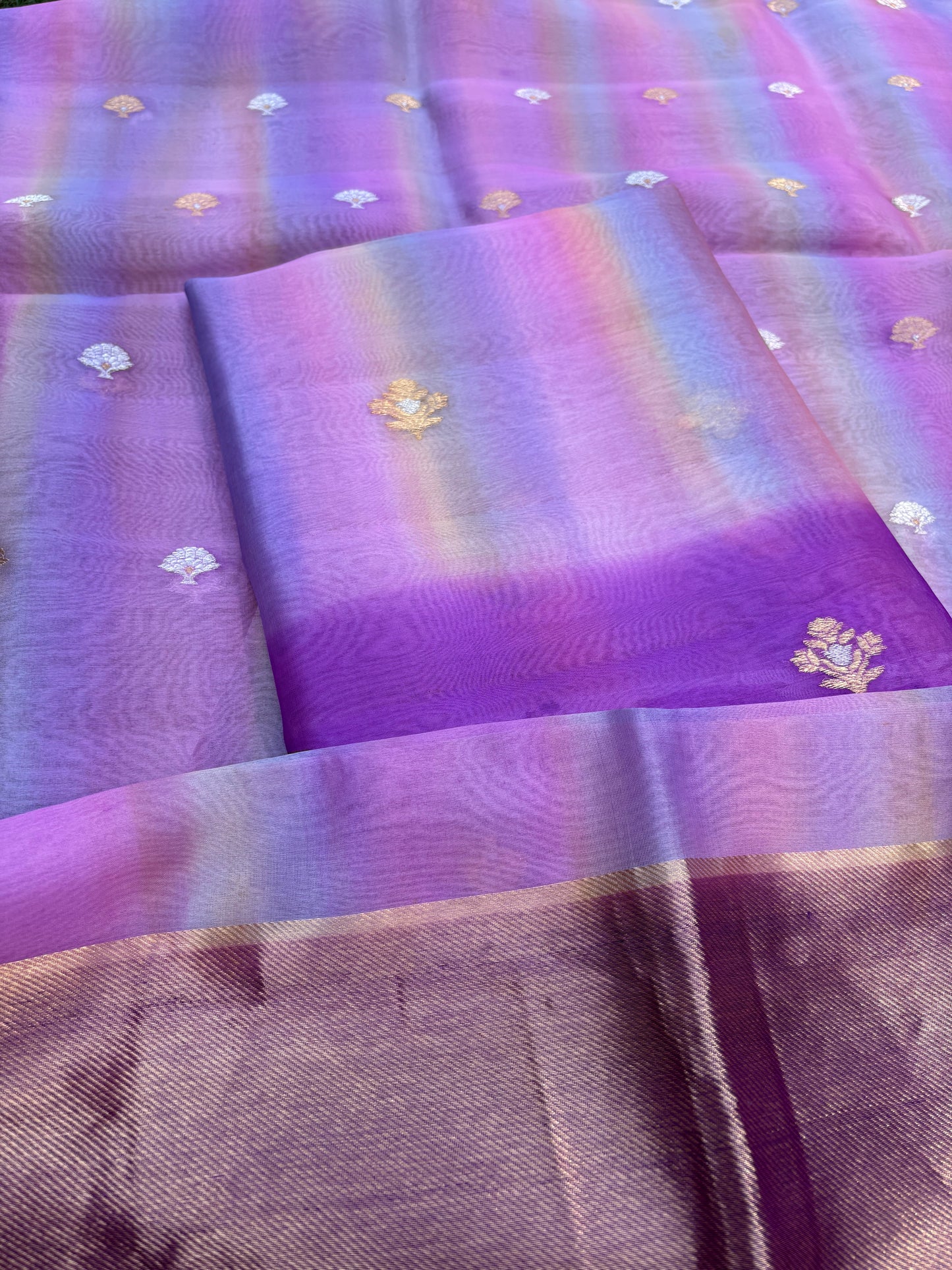 Lavender shaded kora kadhwa 3 piece suit set
