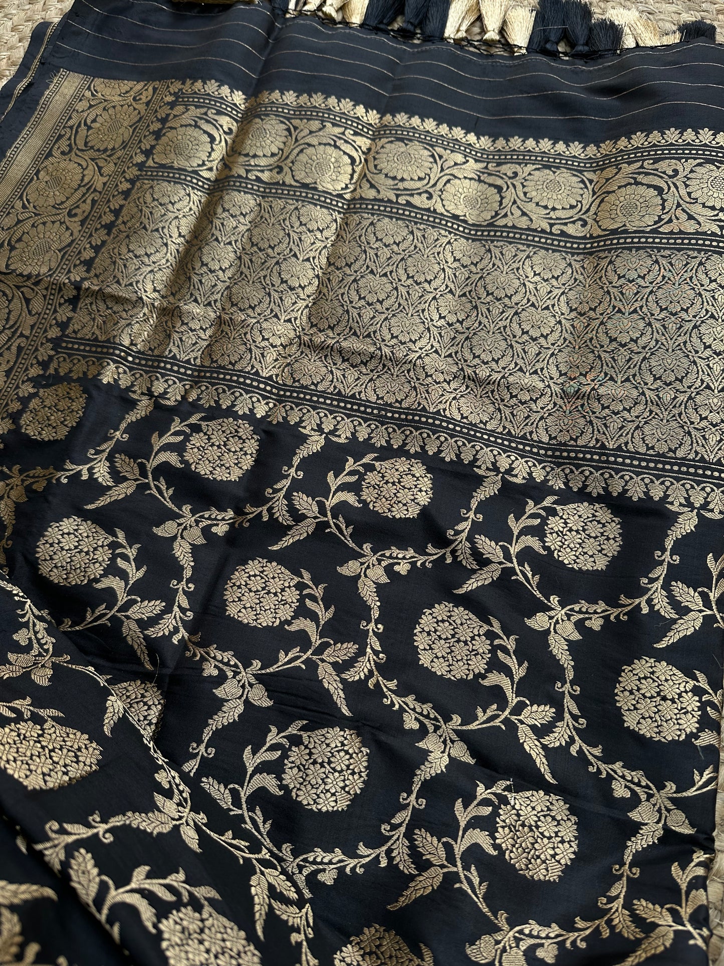 Black katan by katan kadhwa Jaal dupatta