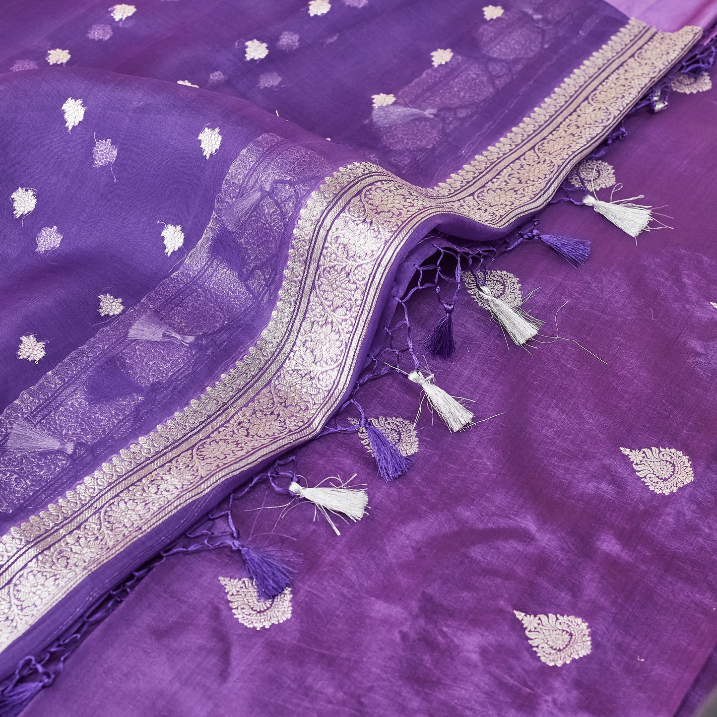Purple Chiniya silver zari kurta with kora silver zari dupatta, plain bottom