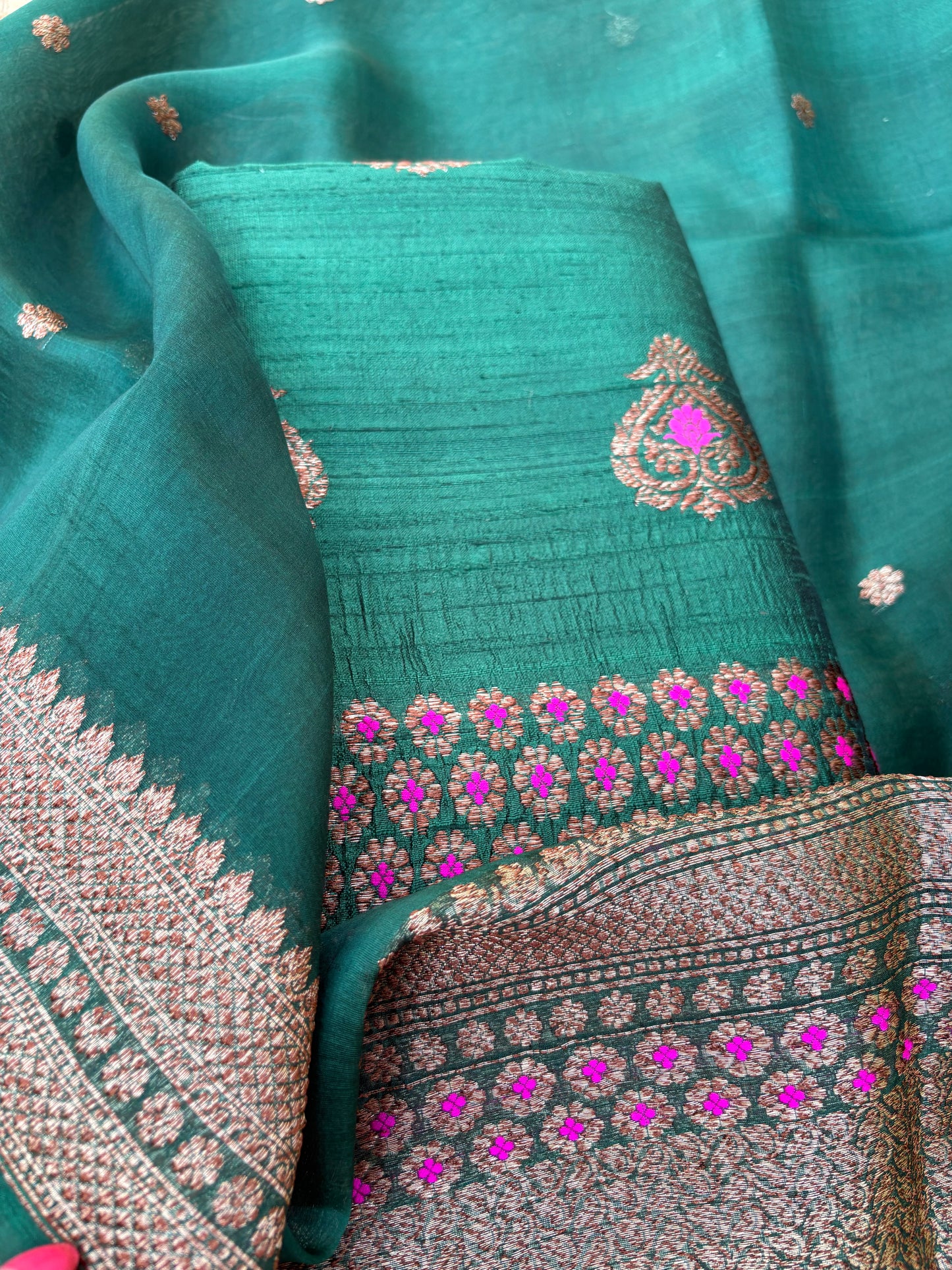 Green tusaar silk meenadar kurta, tussar bottom and plain kora silk dupatt