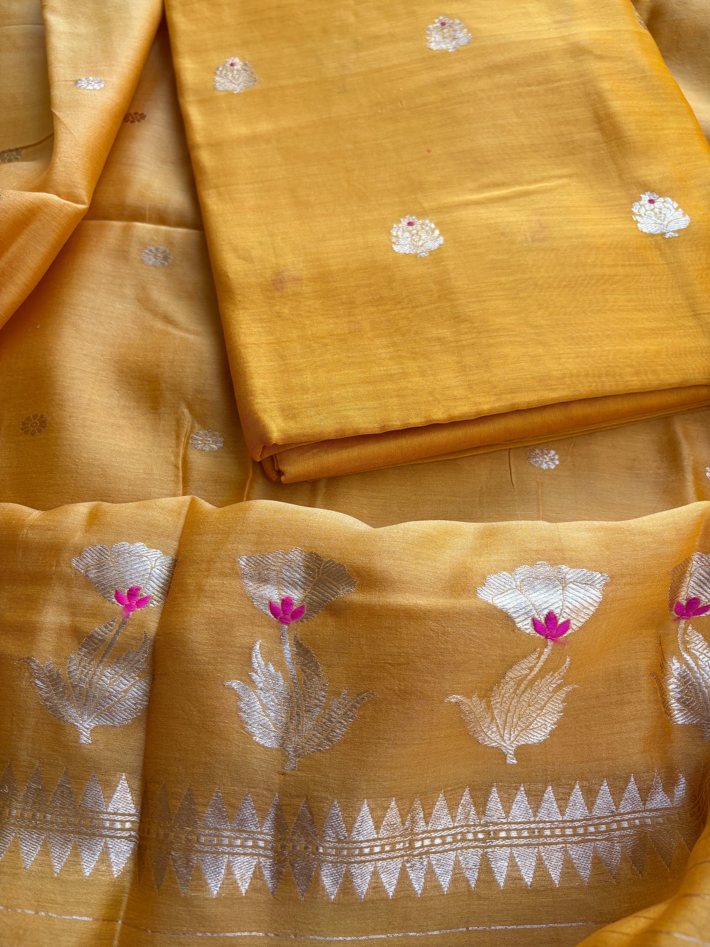 Yellow handloom kadhwa suit set