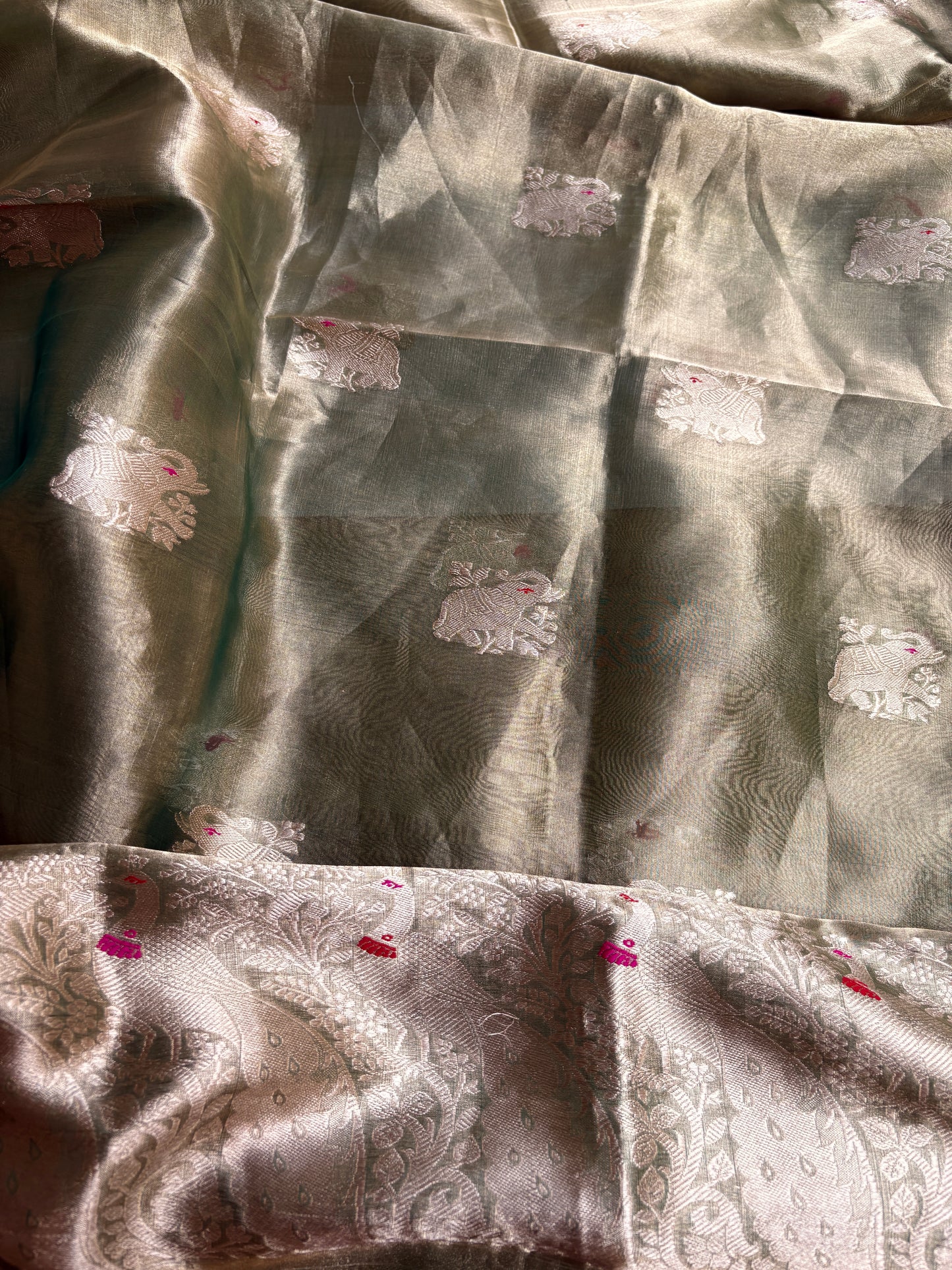 Green pure silk kadhwa kurta, tissue dupatta