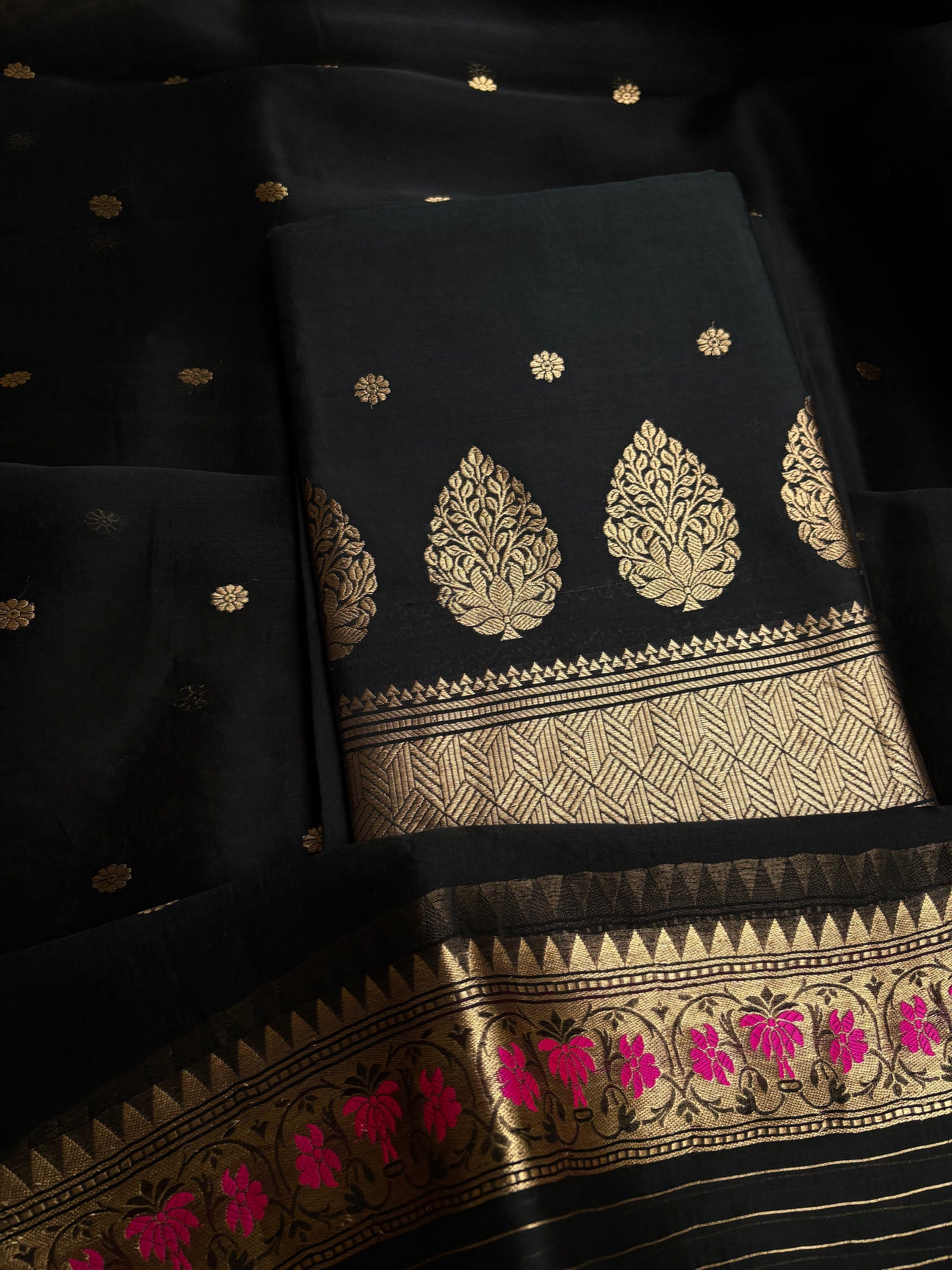Black Chiniya kora silk 3 piece suit set
