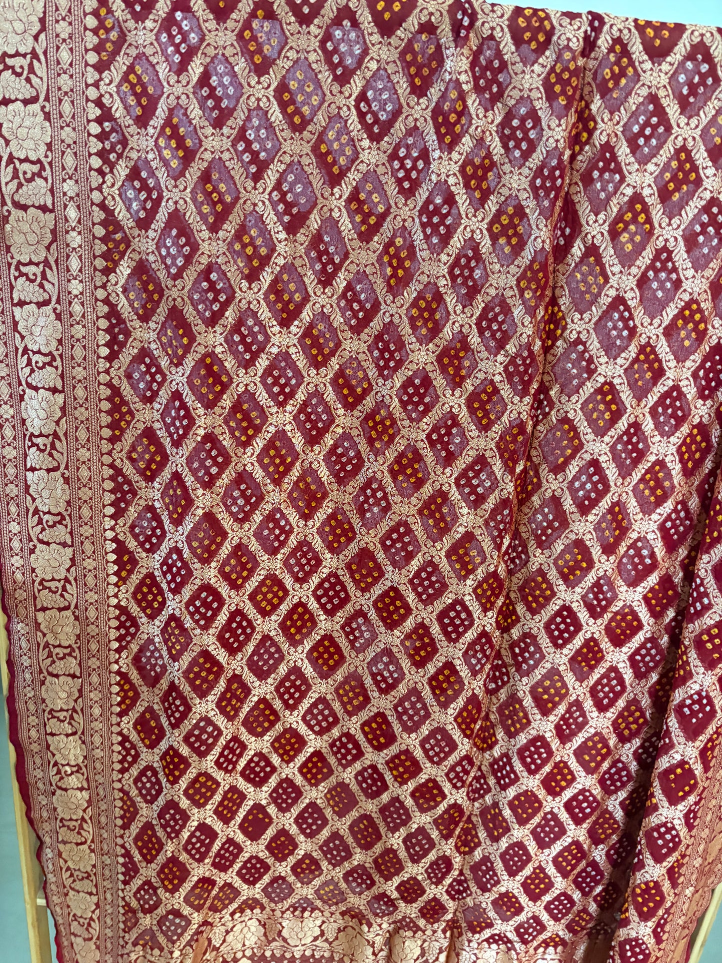 Maroon bandhani Khaddi georgette dupatta