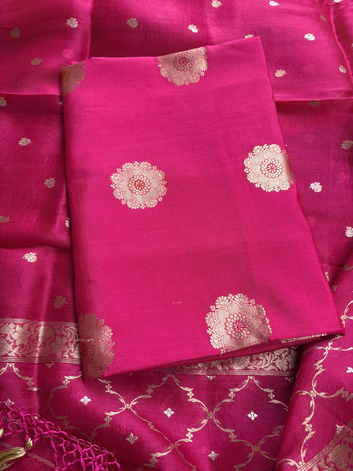 Pink Chiniya kora kadhwa suit set