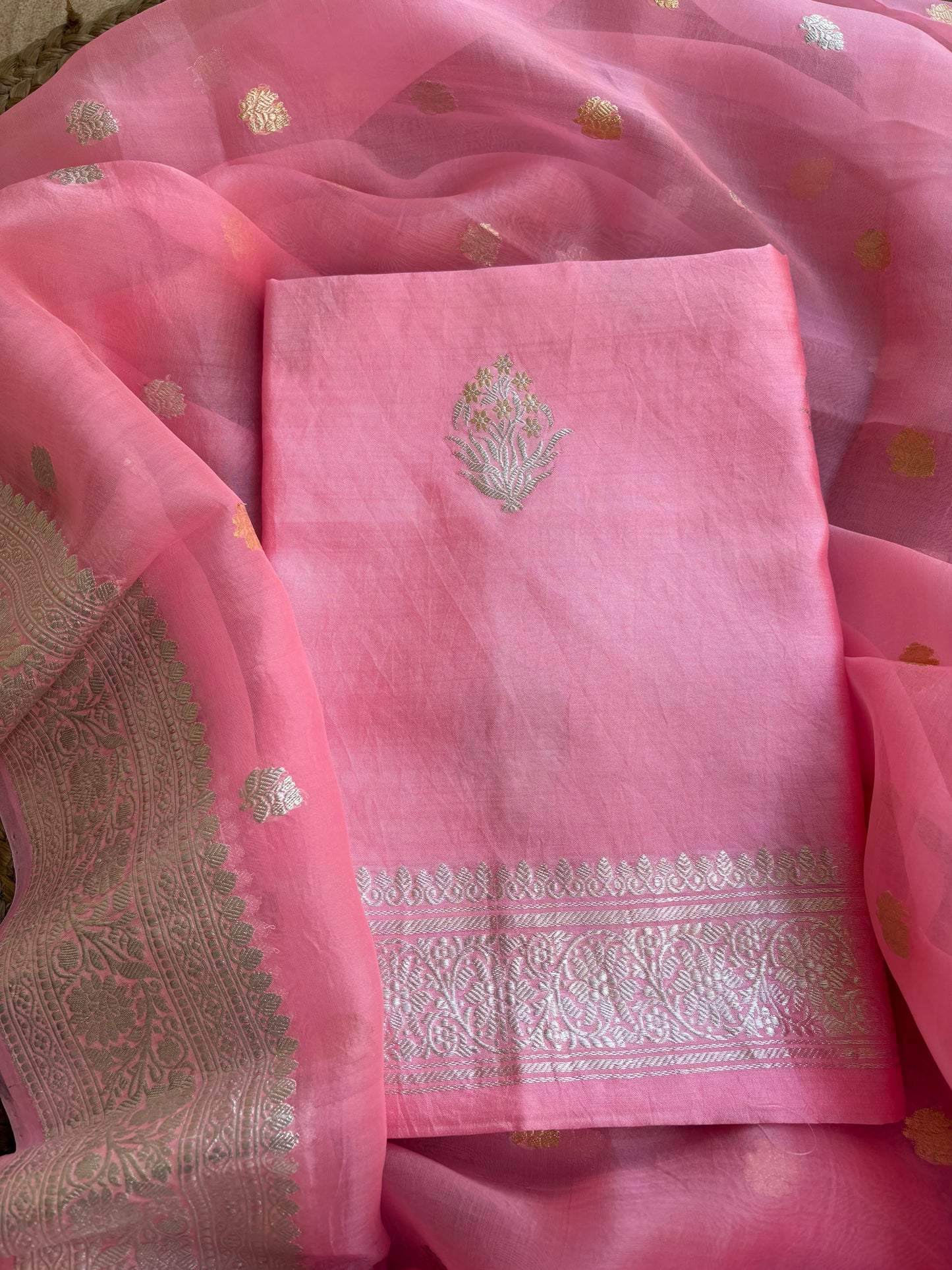Pink pure silver zari chiniya kurta, kora dupatta, plain silk bottom.