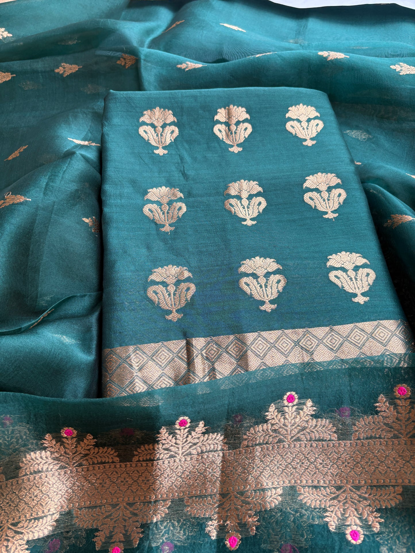 Green Chiniya meenadar suit set