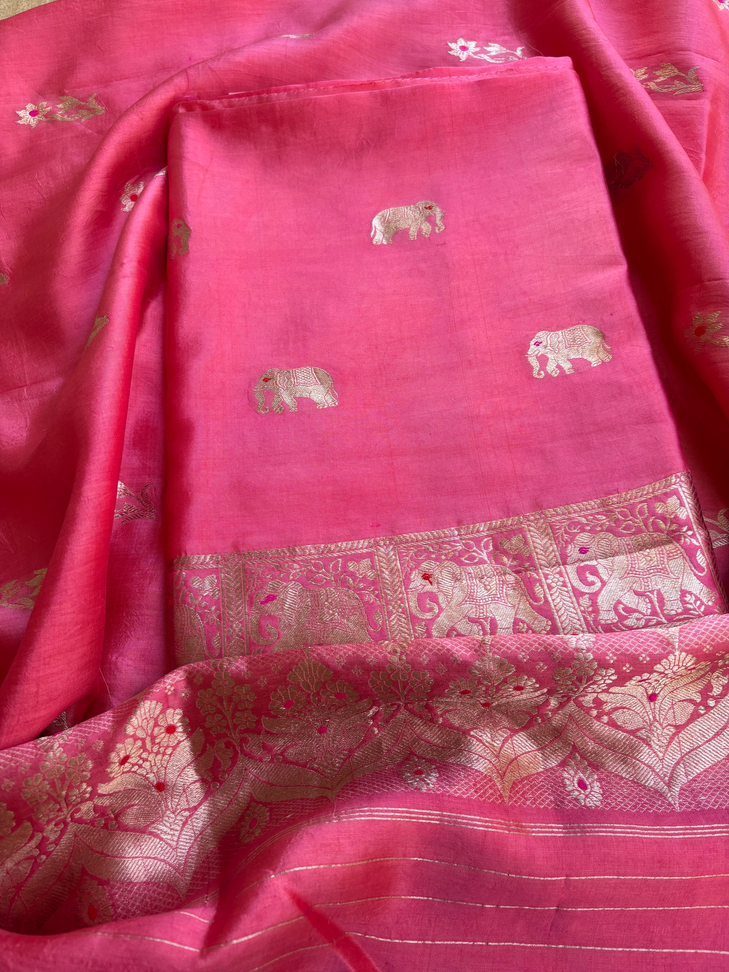 Pink Chiniya elephant motif kadhwa suit set