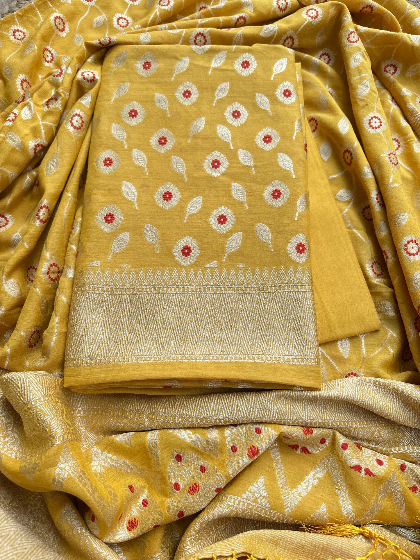 Yellow meenadar moonga silk 3 piece suit set