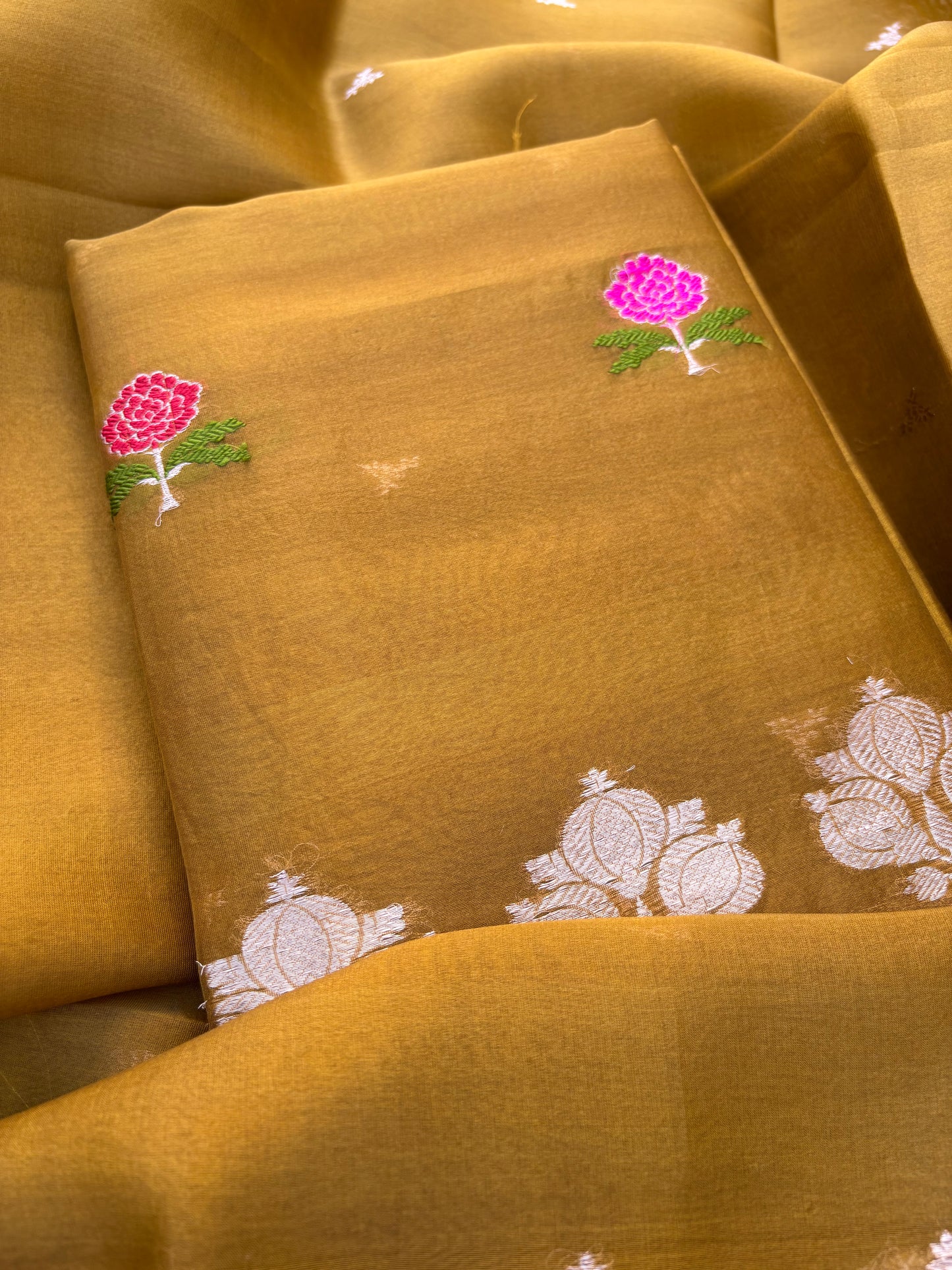 Green kora kadhwa meenadar suit set