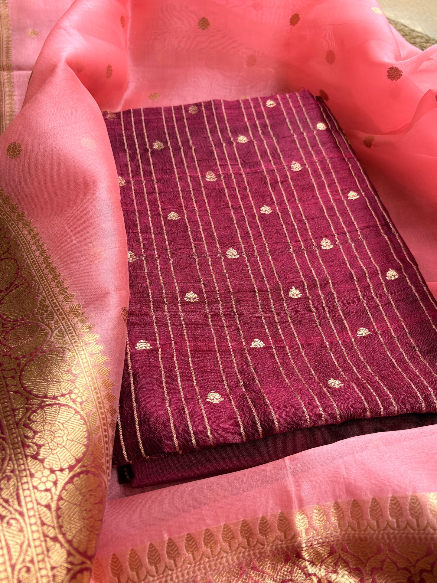 Wine raw silk kadhwa with kora kadhwa dupatta