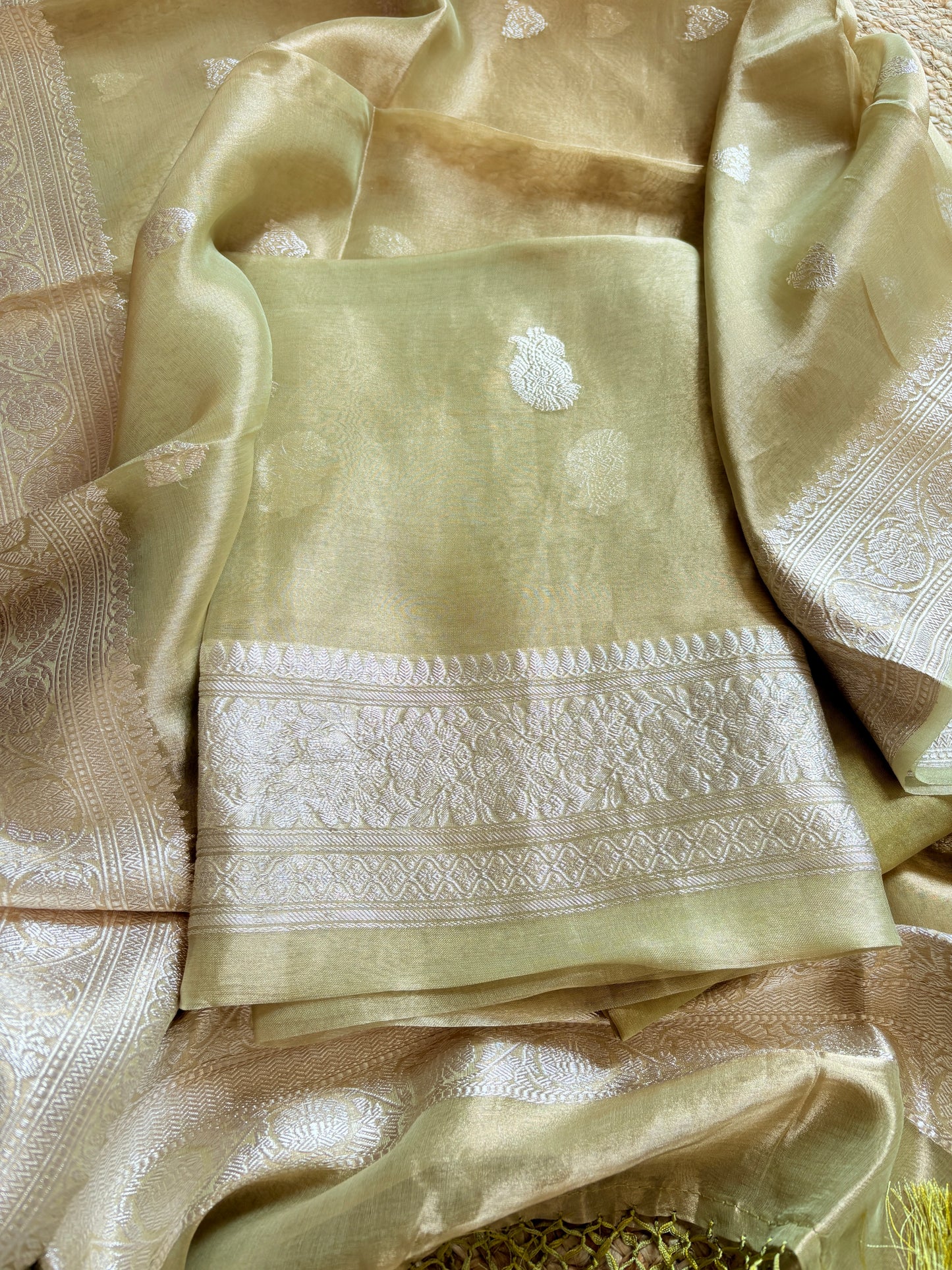 Green tissue kadhwa suit set