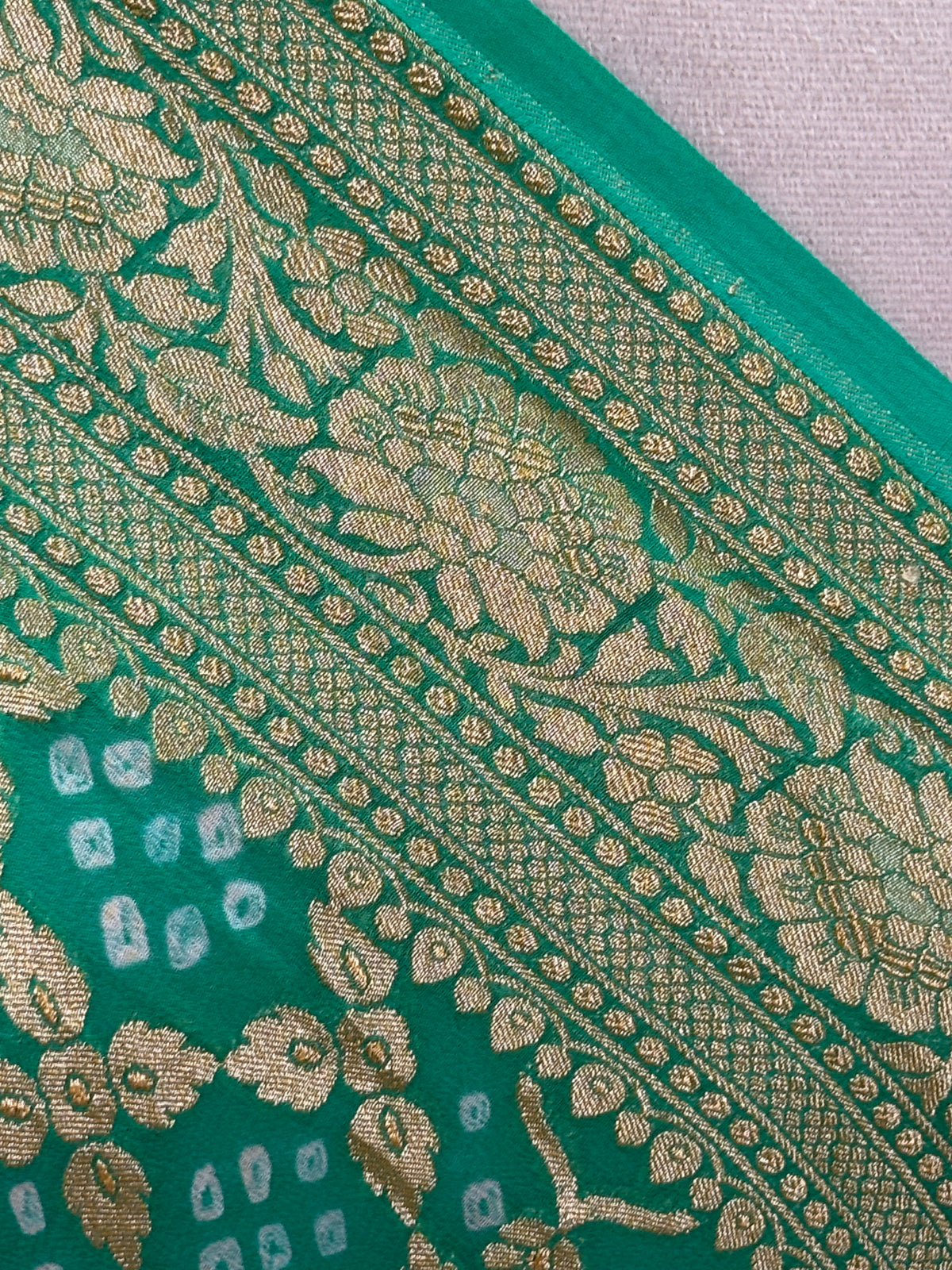 Sea green bandhani georgette dupatta