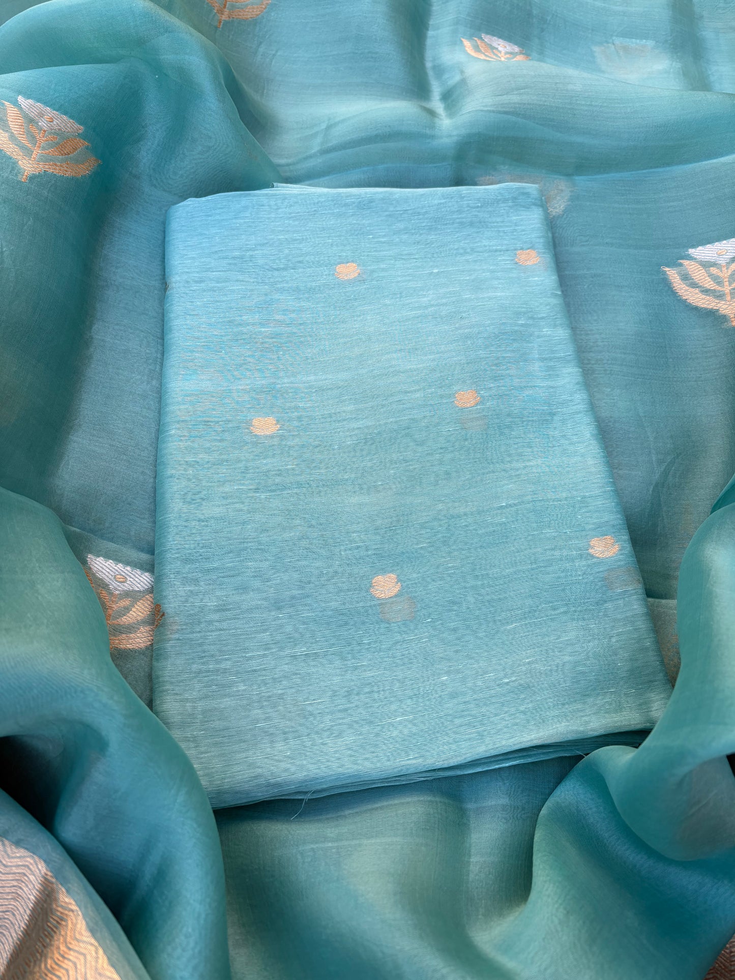Blue linen silk kurta, kora kadhwa dupatta, plain bottom