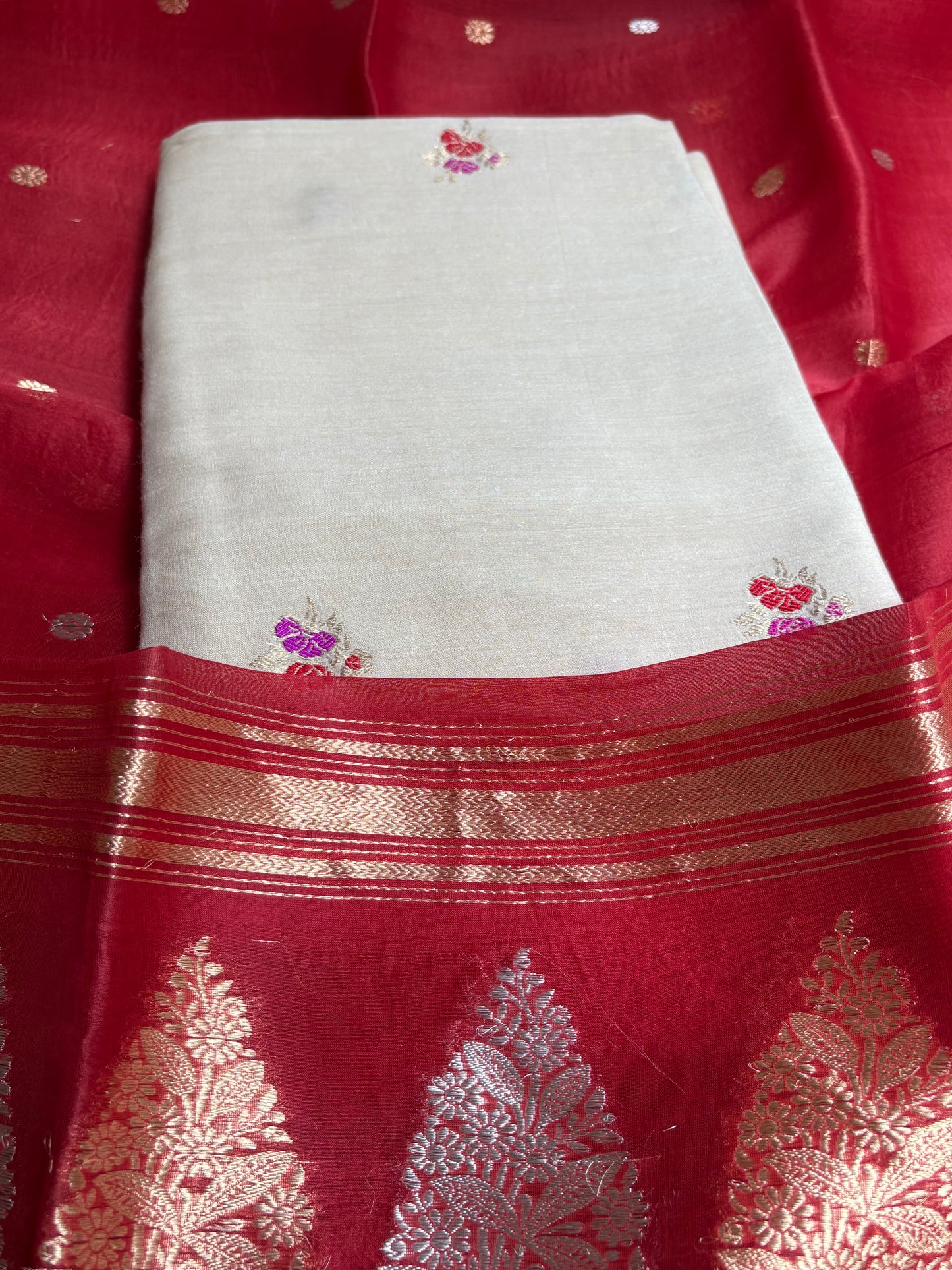 Cream moonga silk meenadar kurta, kora silk dupatta, plain silk bottom