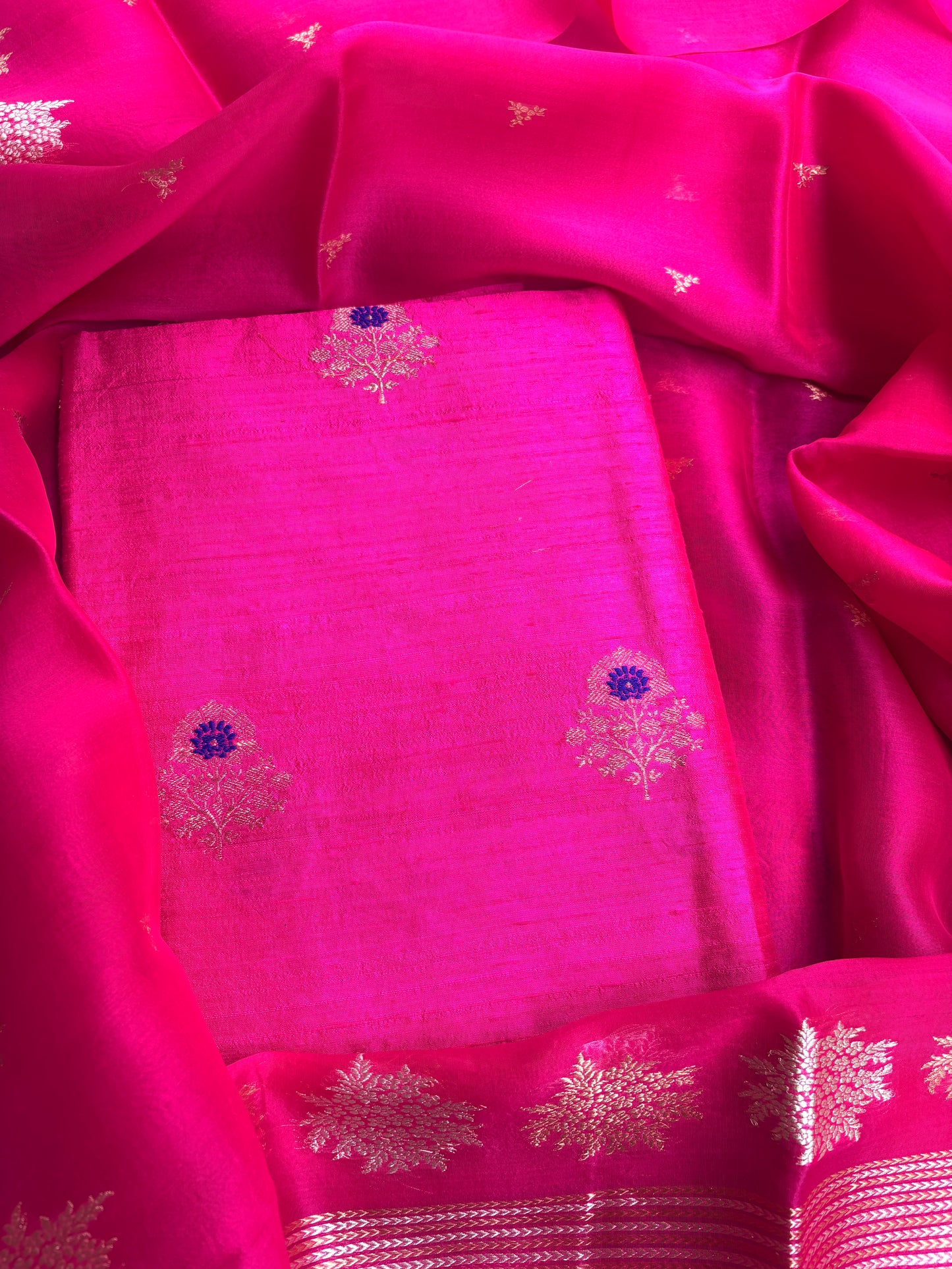 Pink kadhwa meenadar raw silk Kurta, bottom , kora kadhwa dupatta