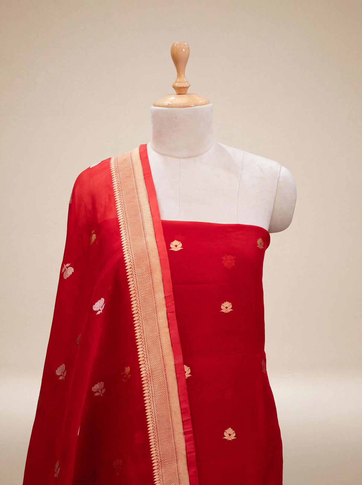 Red Kora silk kadhwa suit set