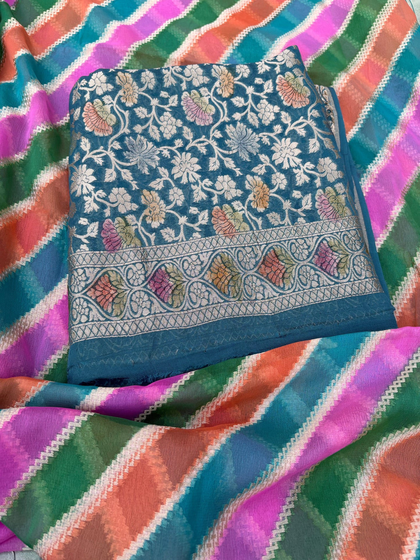 Blue weaving kurta, stripe dupatta , plain bottom