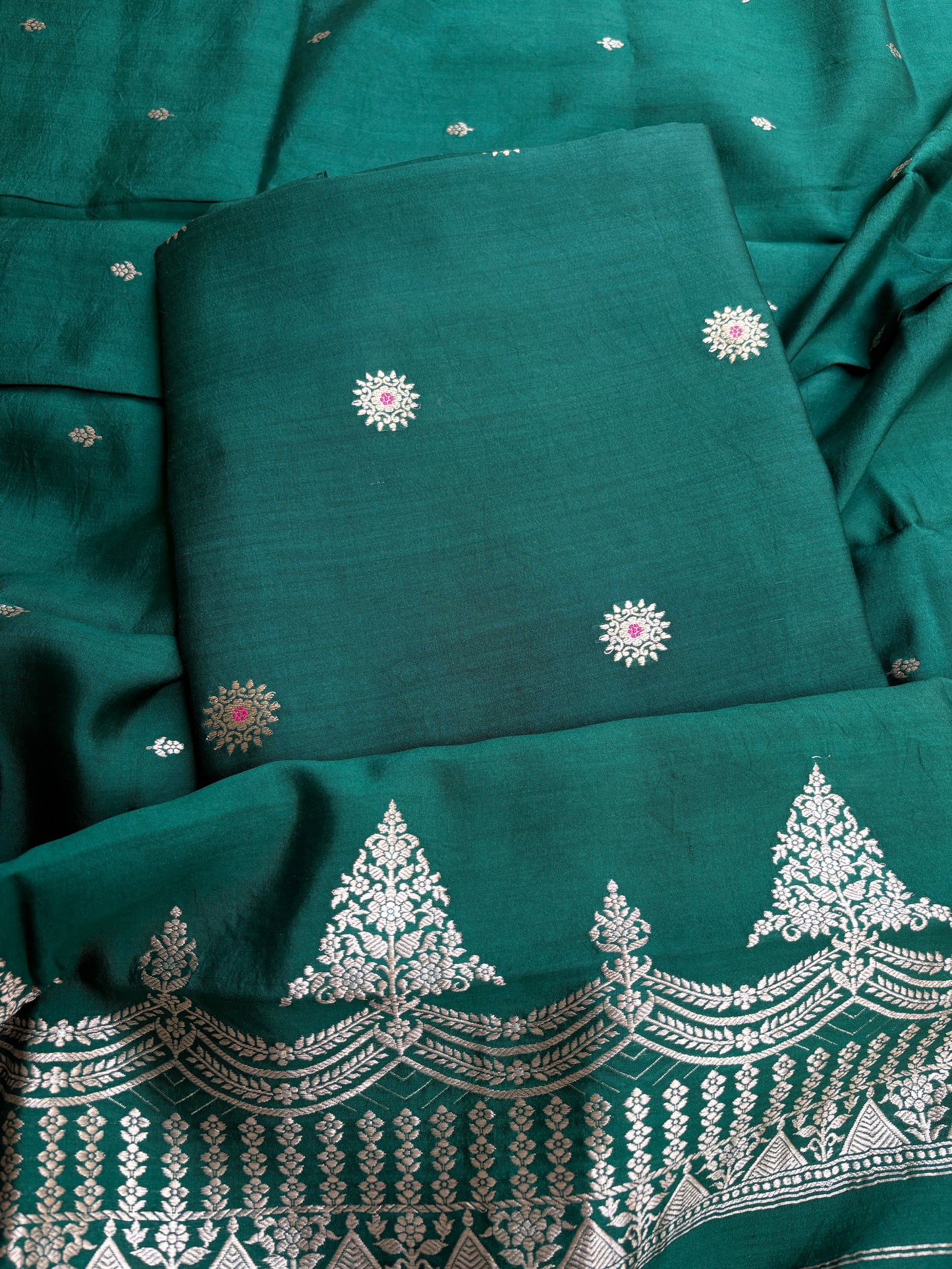 Green Chiniya silk 3 piece suit set