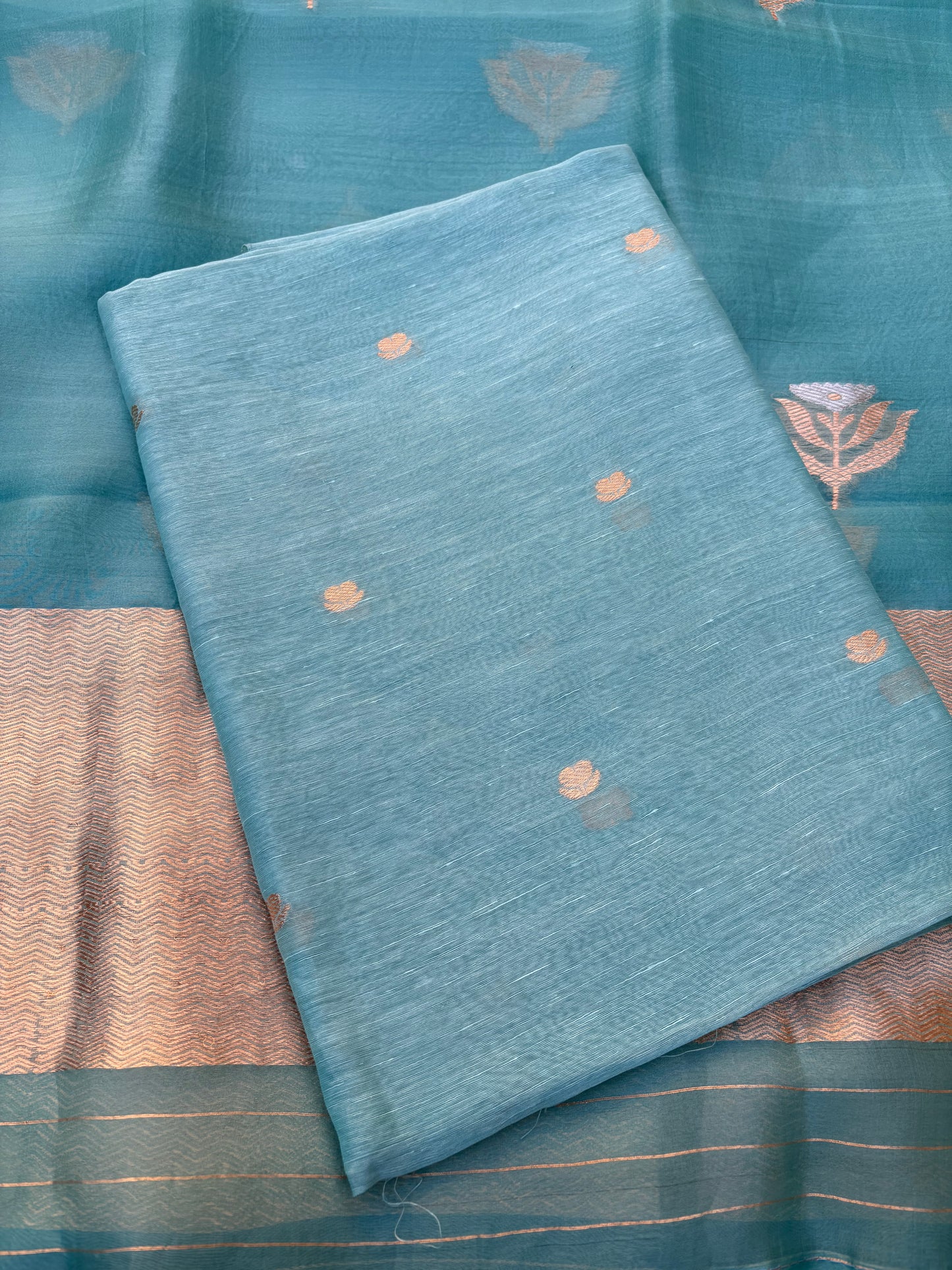 Blue linen silk kurta, kora kadhwa dupatta, plain bottom