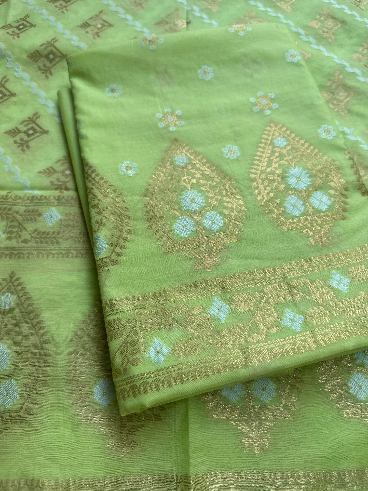 Green chanderi zari Resham weaving 3 piece suit set
