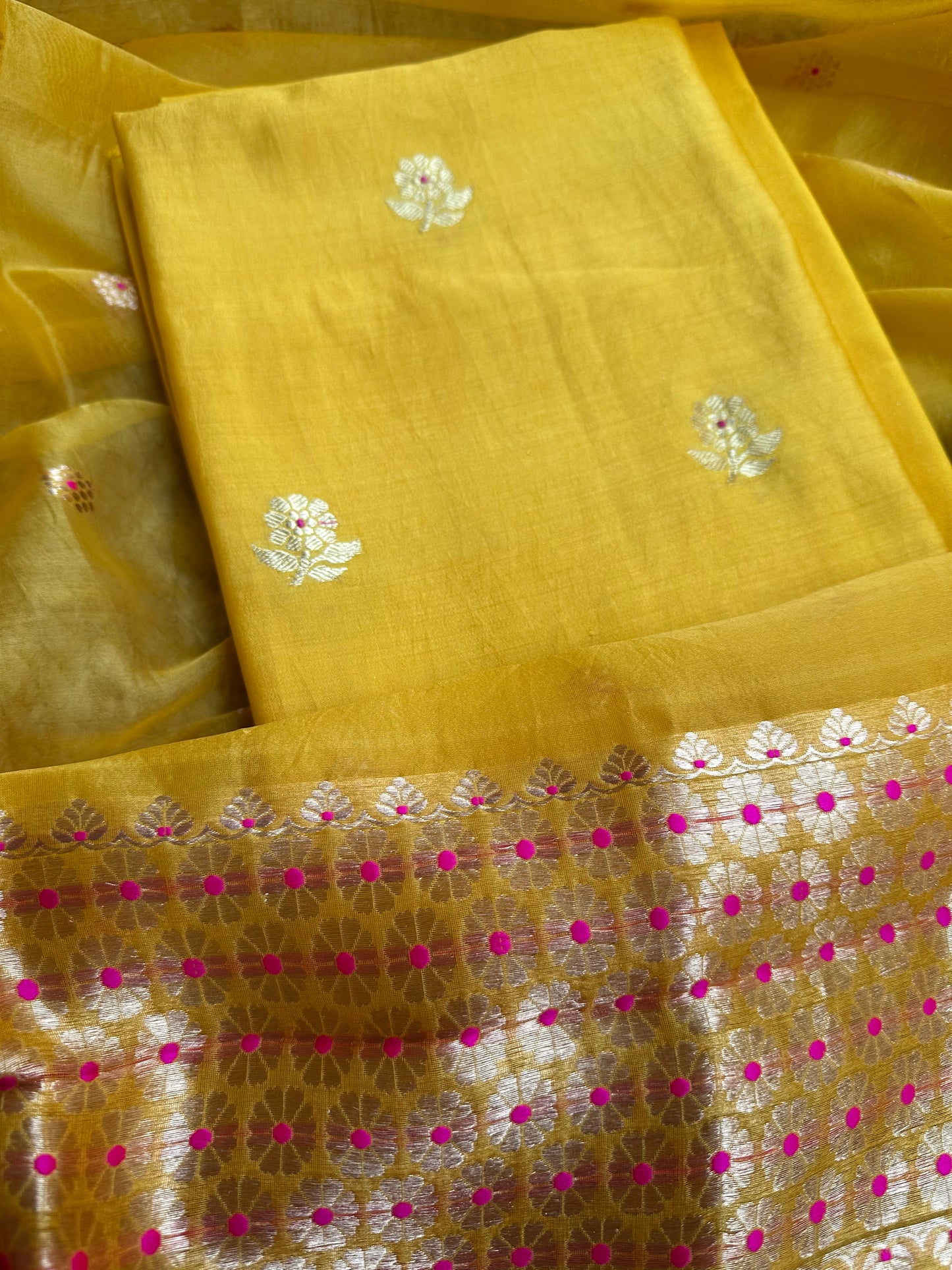 Yellow chiniya silk kurta with handwork dupatta, plain bottom