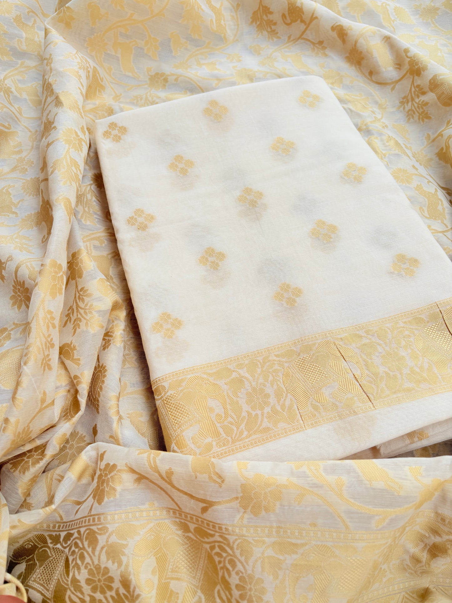 White base Chanderi shikargah suit set