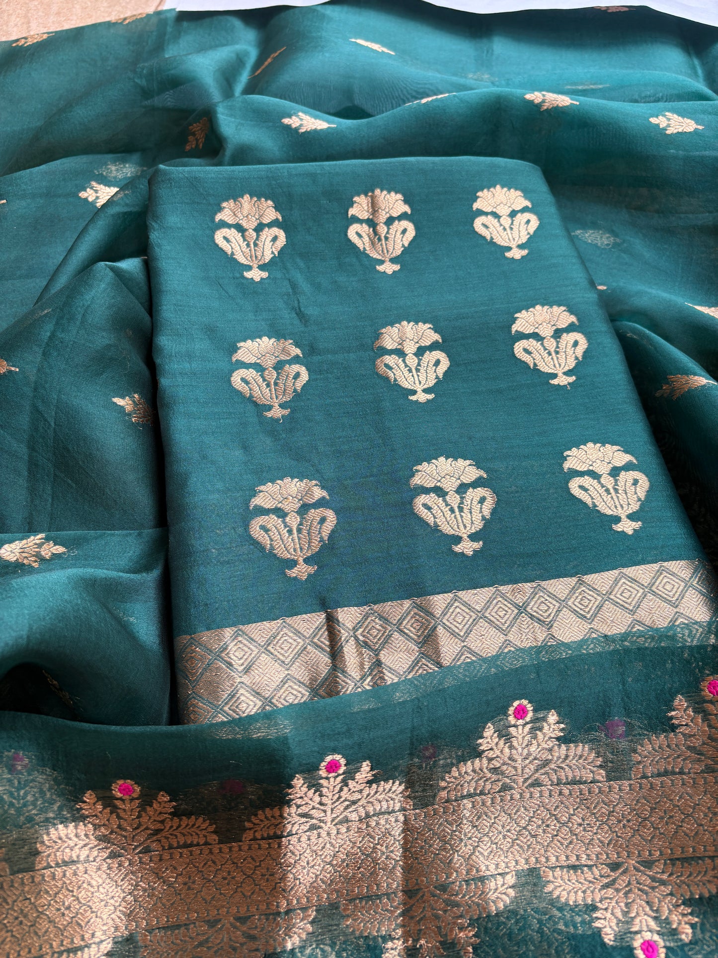 Green Chiniya meenadar suit set