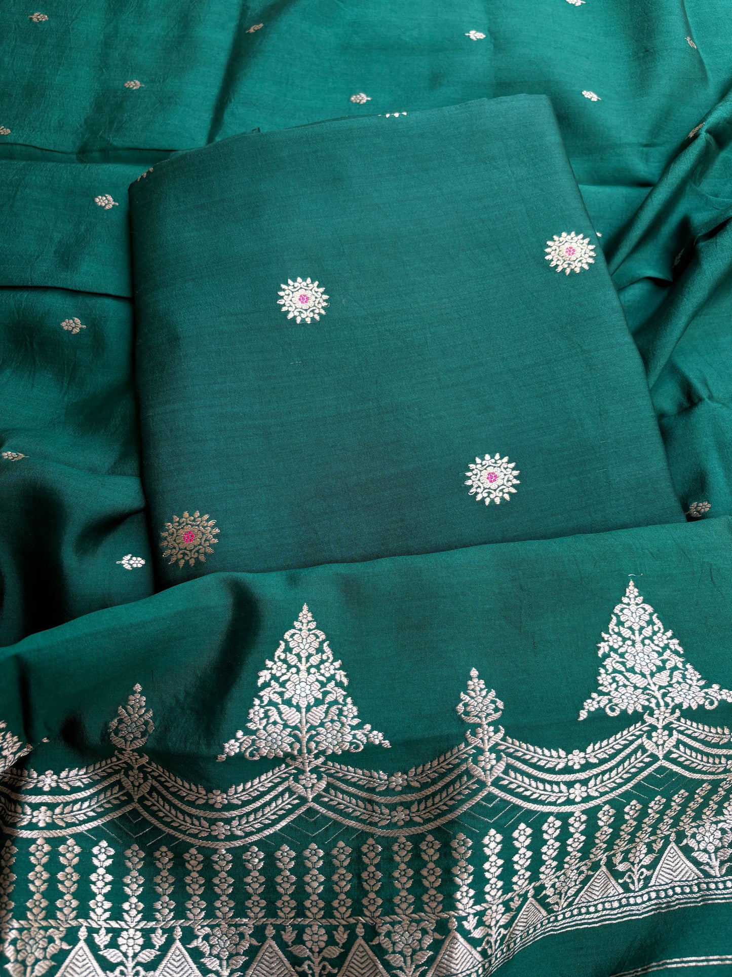 Green Chiniya silk 3 piece suit set