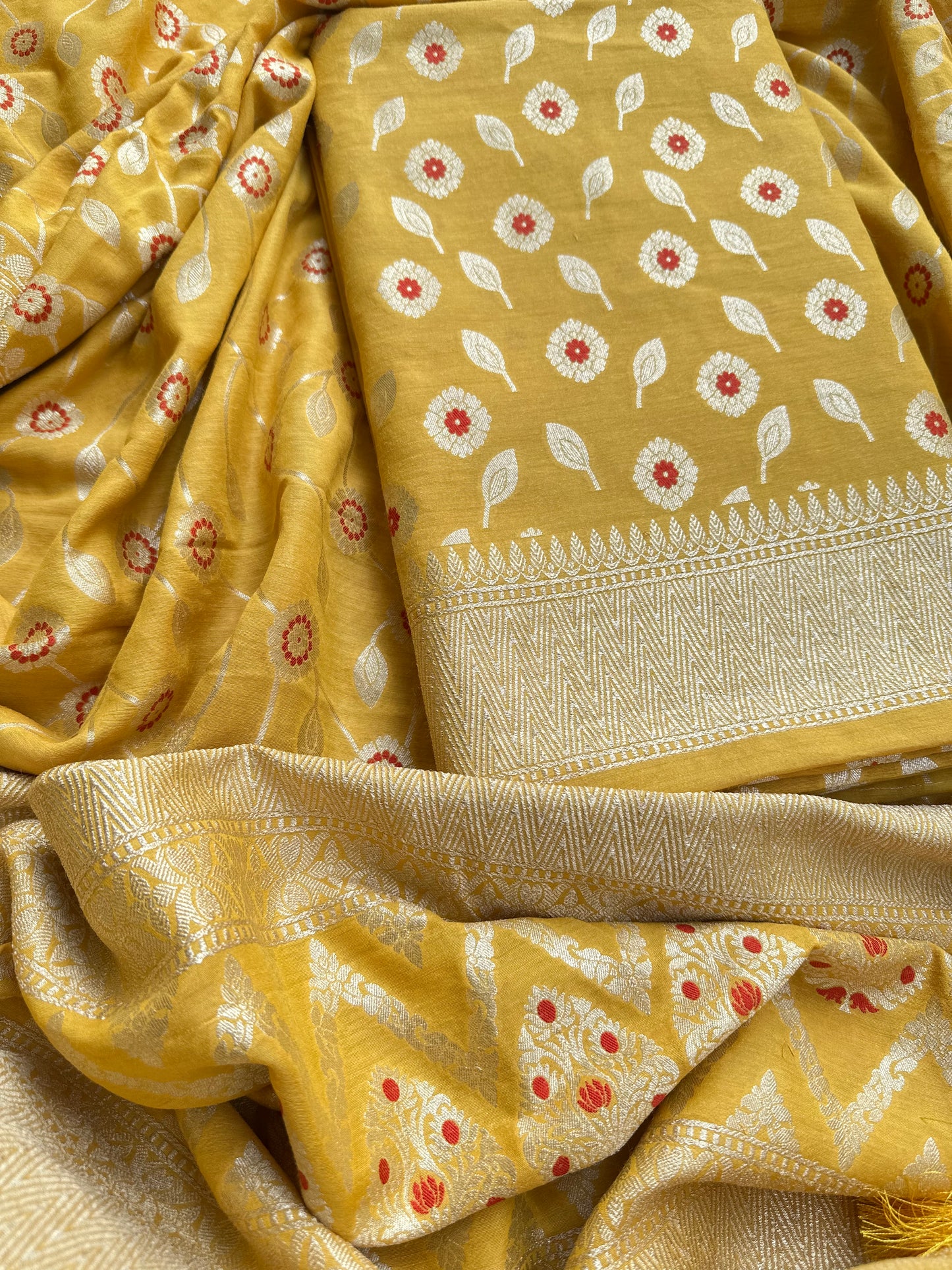 Yellow meenadar moonga silk 3 piece suit set