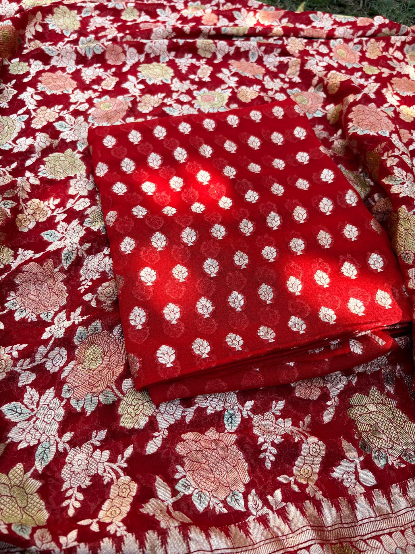 Red Khaddi georgette, hand brushed dupatta, plain bottom