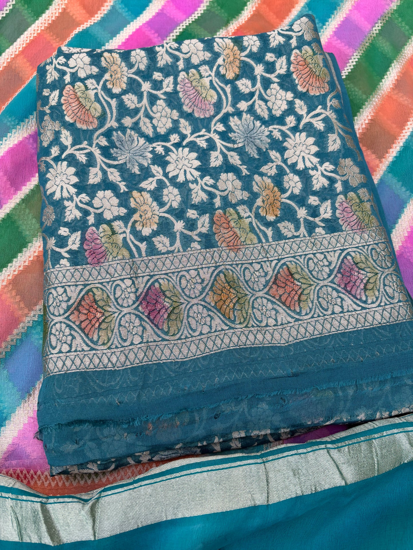 Blue weaving kurta, stripe dupatta , plain bottom