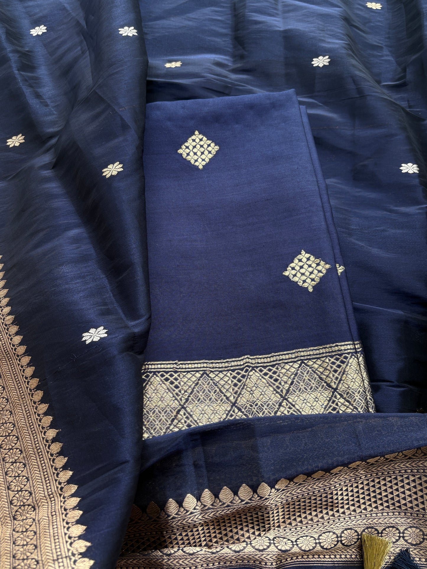 Blue Chiniya silk kurta , bottom tissue silk dupatta