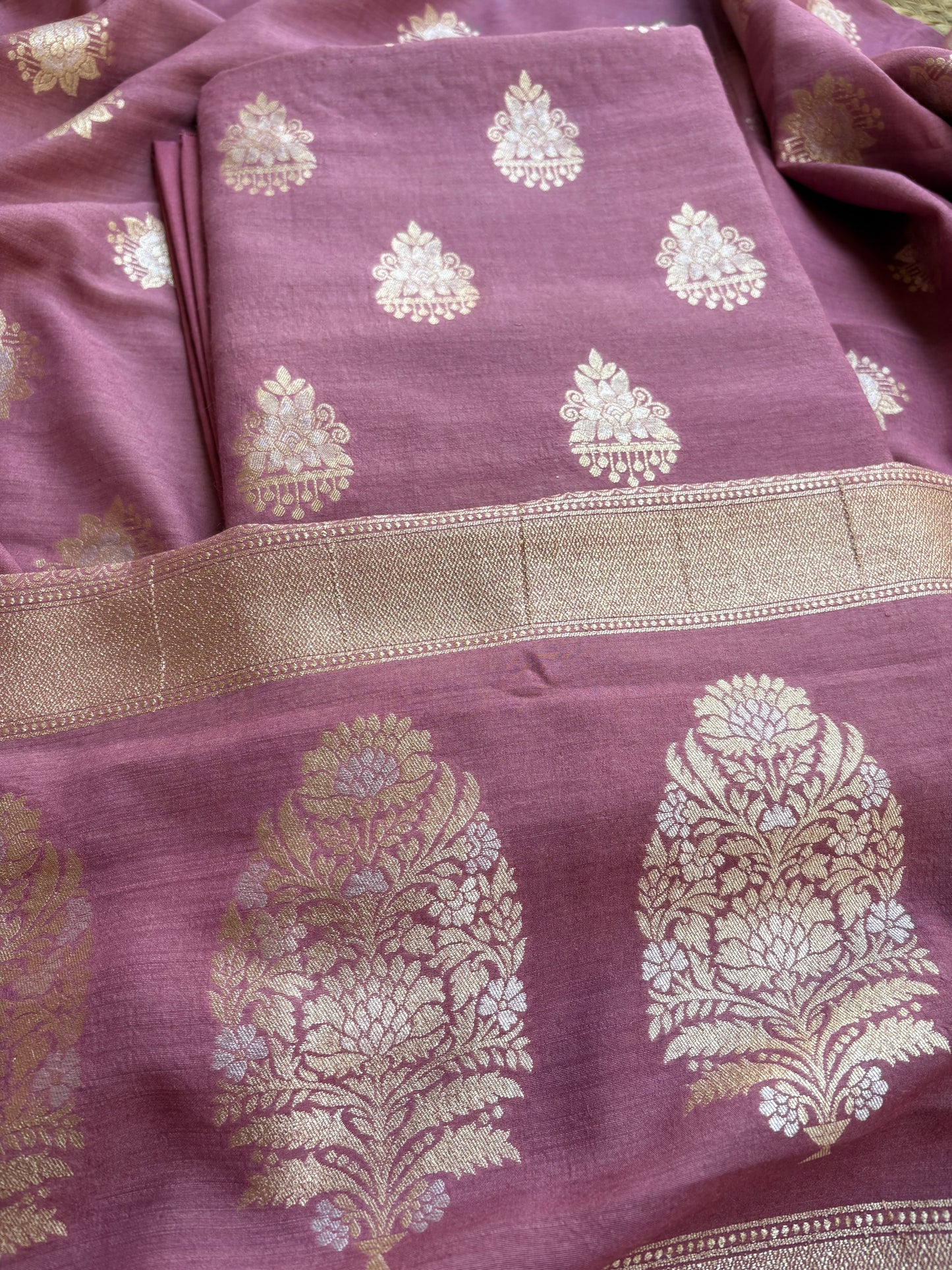Pink Sona Roopa moomga silk 3 piece suit set
