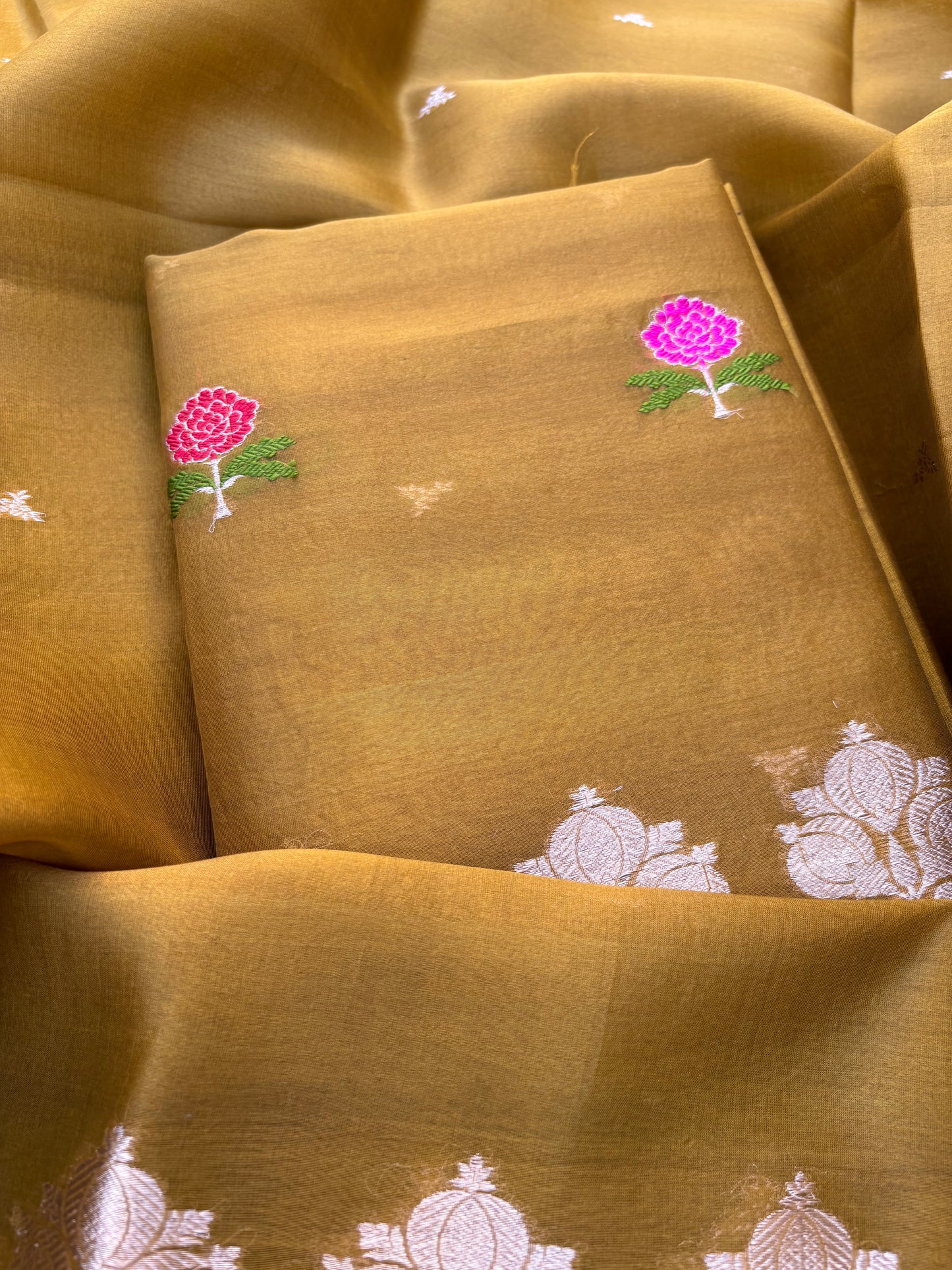 Green kora kadhwa meenadar suit set
