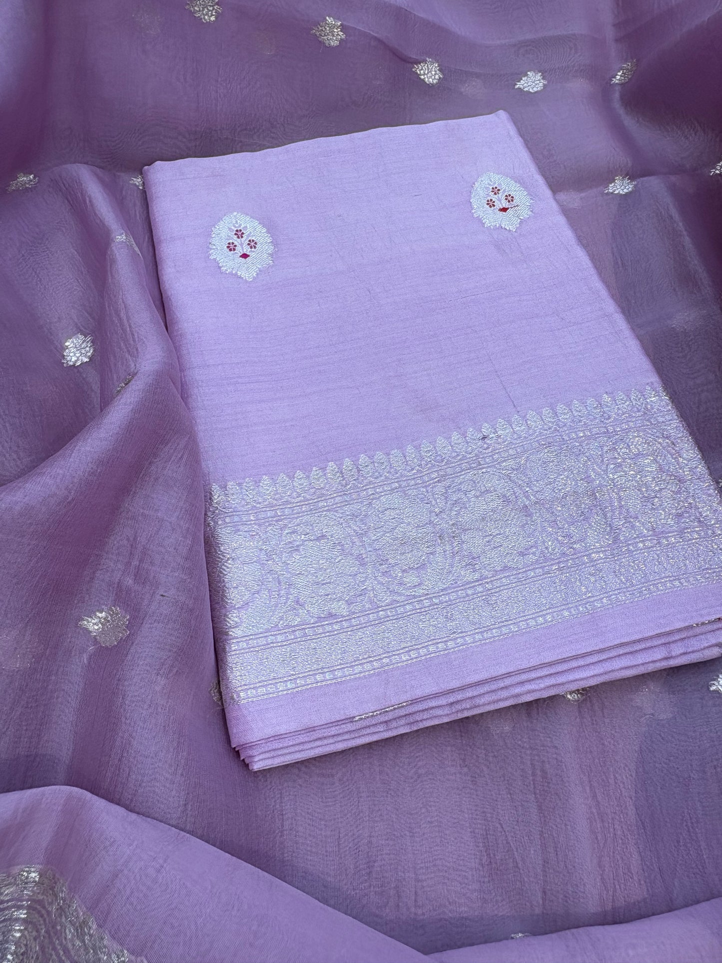Lavender Chiniya meenadar kurta, kora silk dupatta, plain bottom