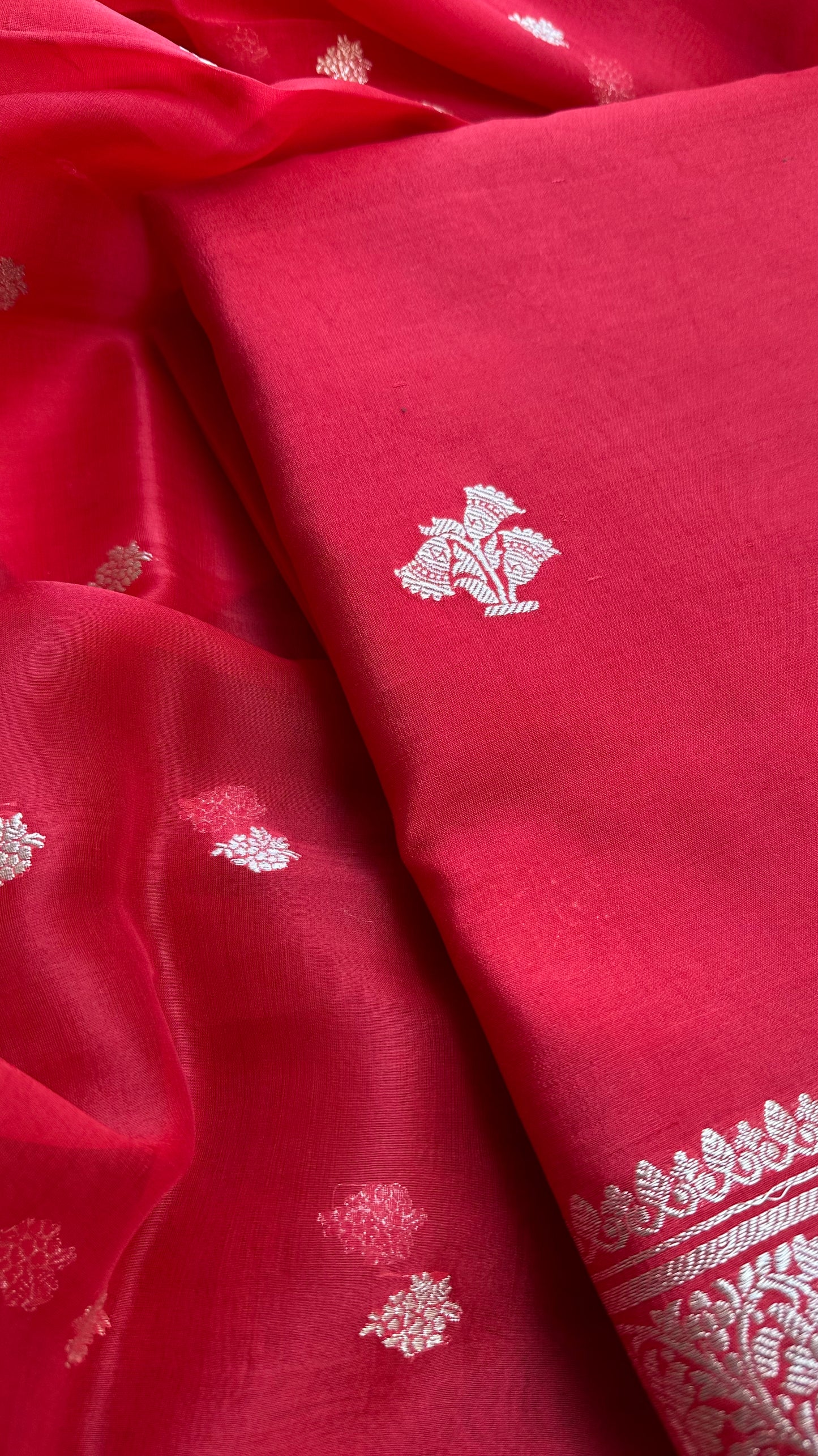 Red pure silver zari kurta, kora silver zari dupatta, plain bottom