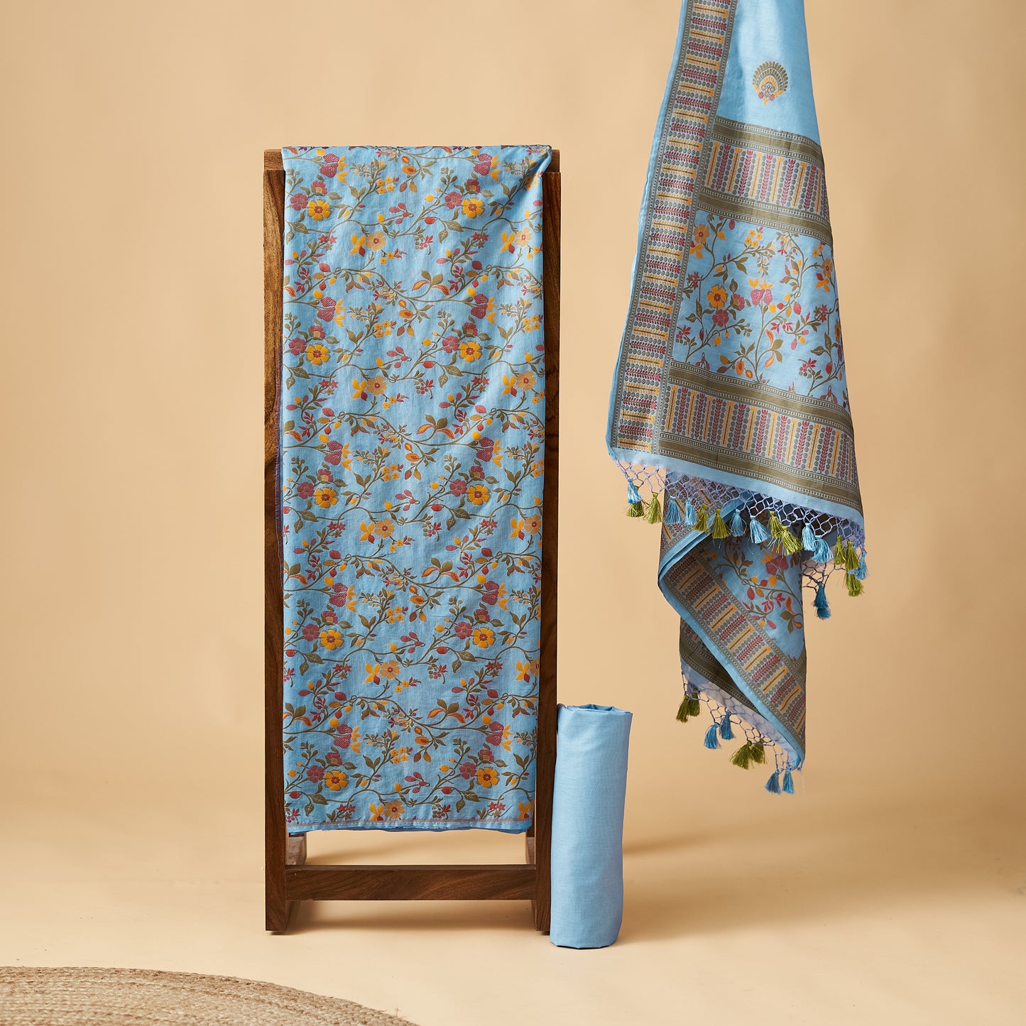 Blue Meenadar jaal kurta, meenadar border dupatta, plain bottom